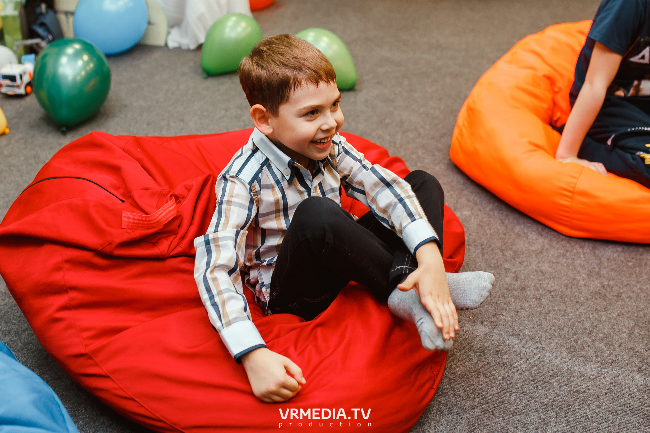 День рождения в «АкунаМатата»