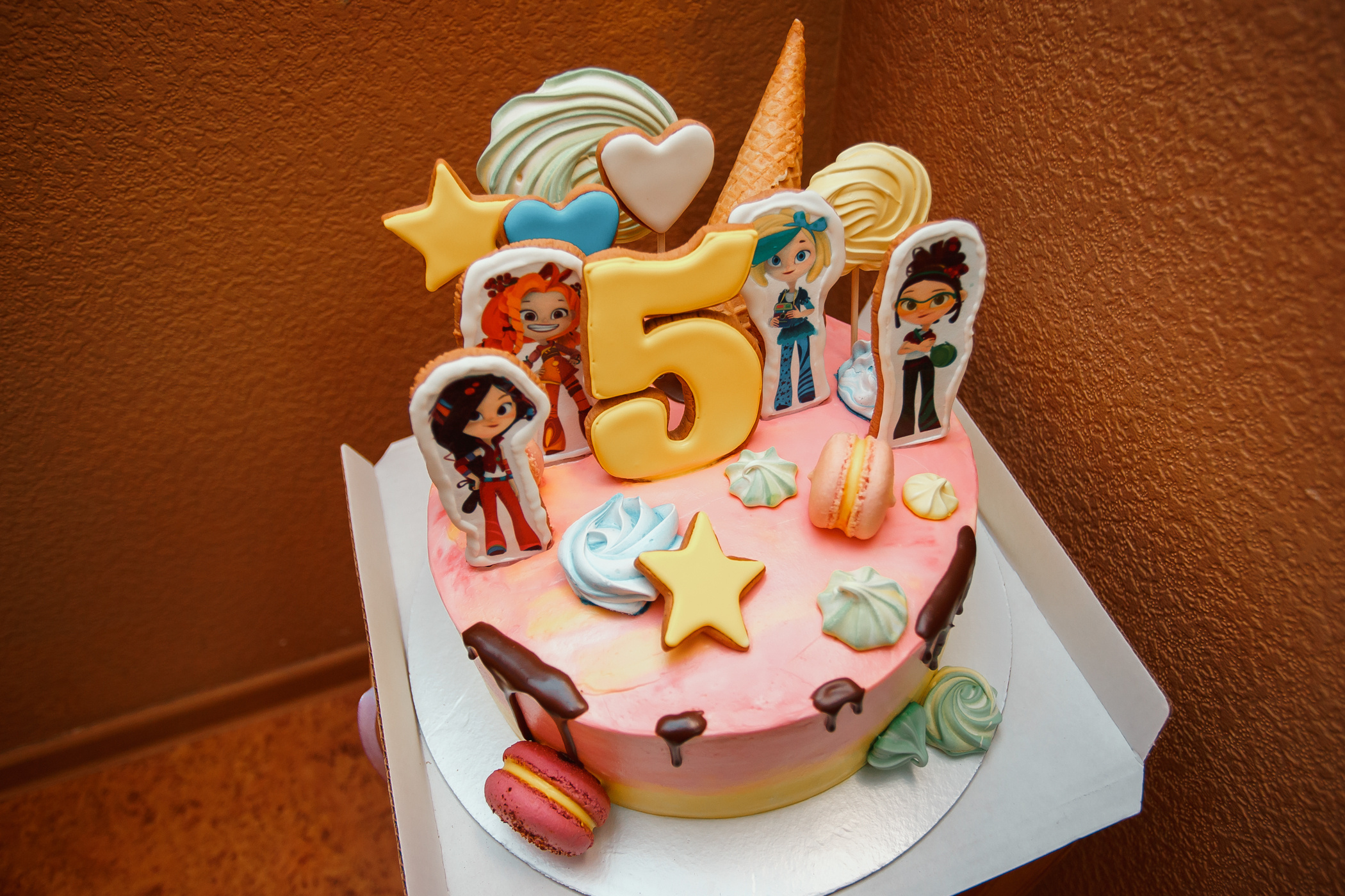 День рождения в «АкунаМатата»