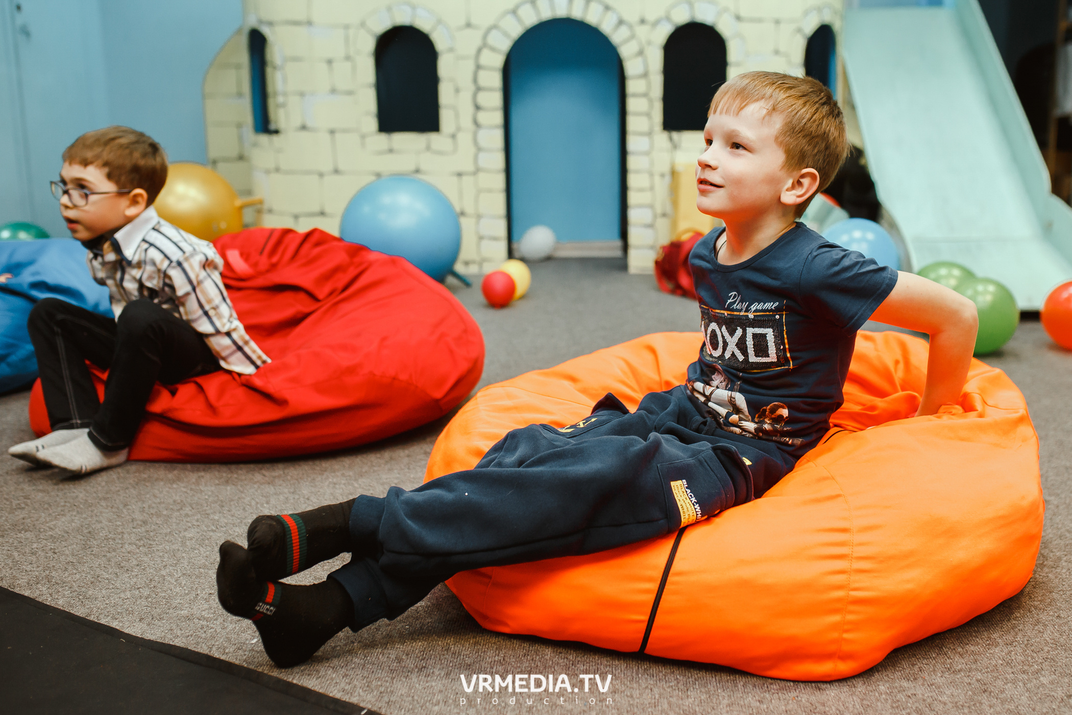 День рождения в «АкунаМатата»