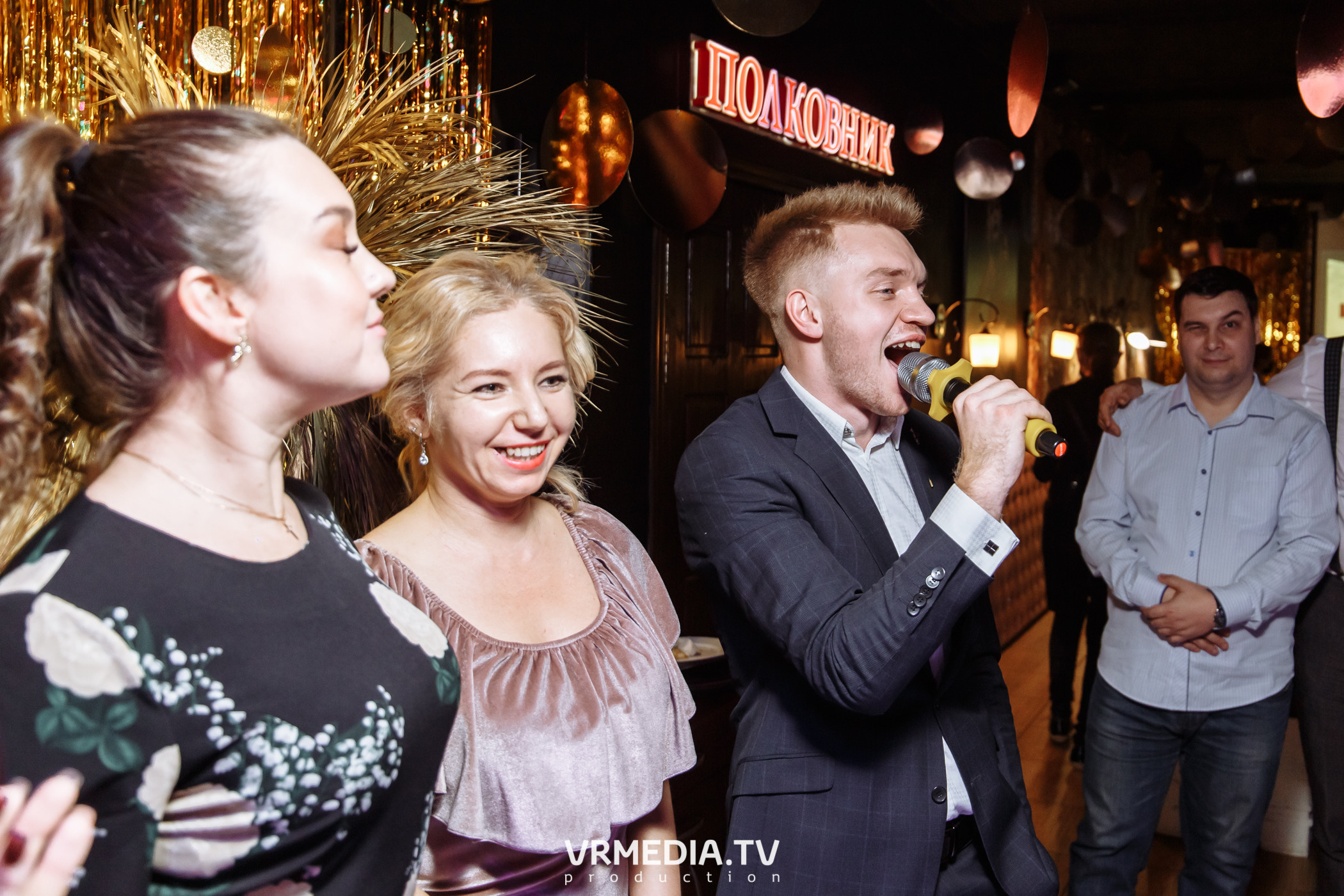 Новогодние корпоративы в караоке «Mimo Not»