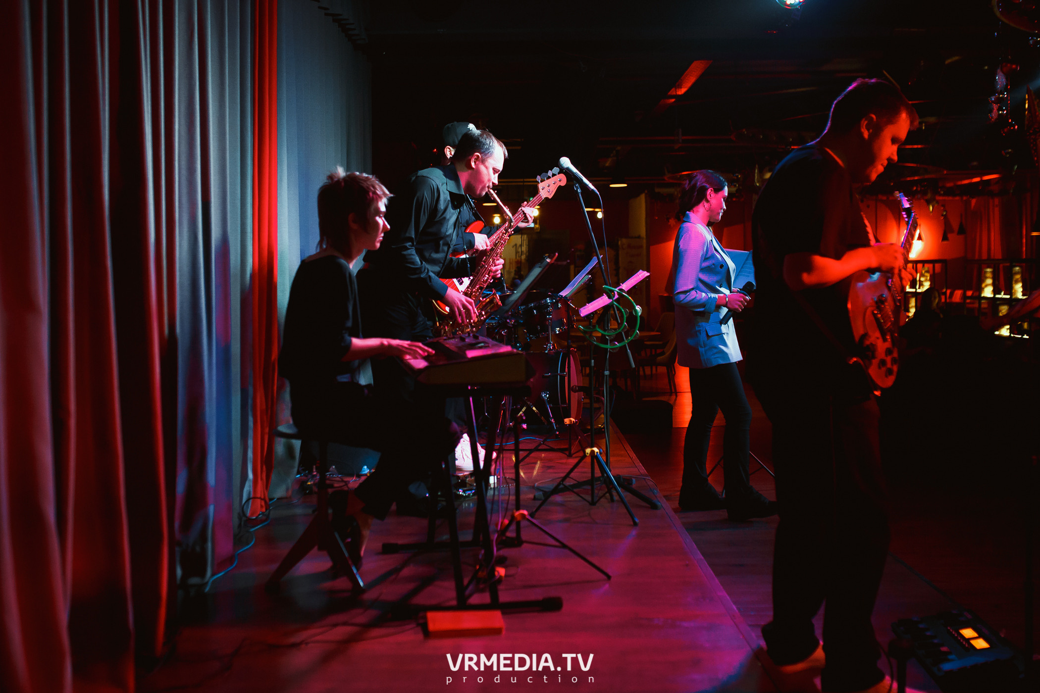 Джазовая среда. Joy Spring