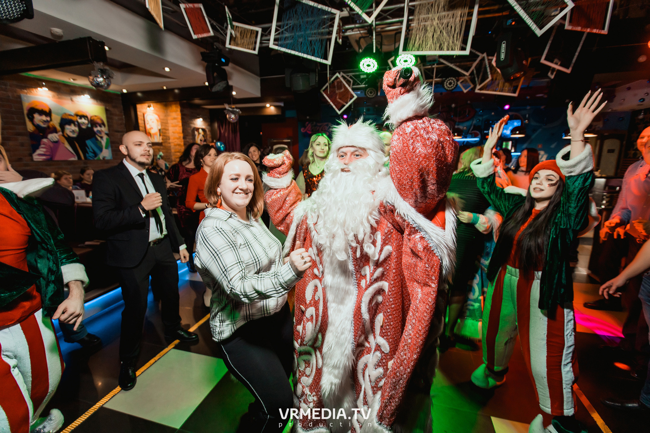 #СтихийныйКорпорат в караоке-баре «Четыре стихии»