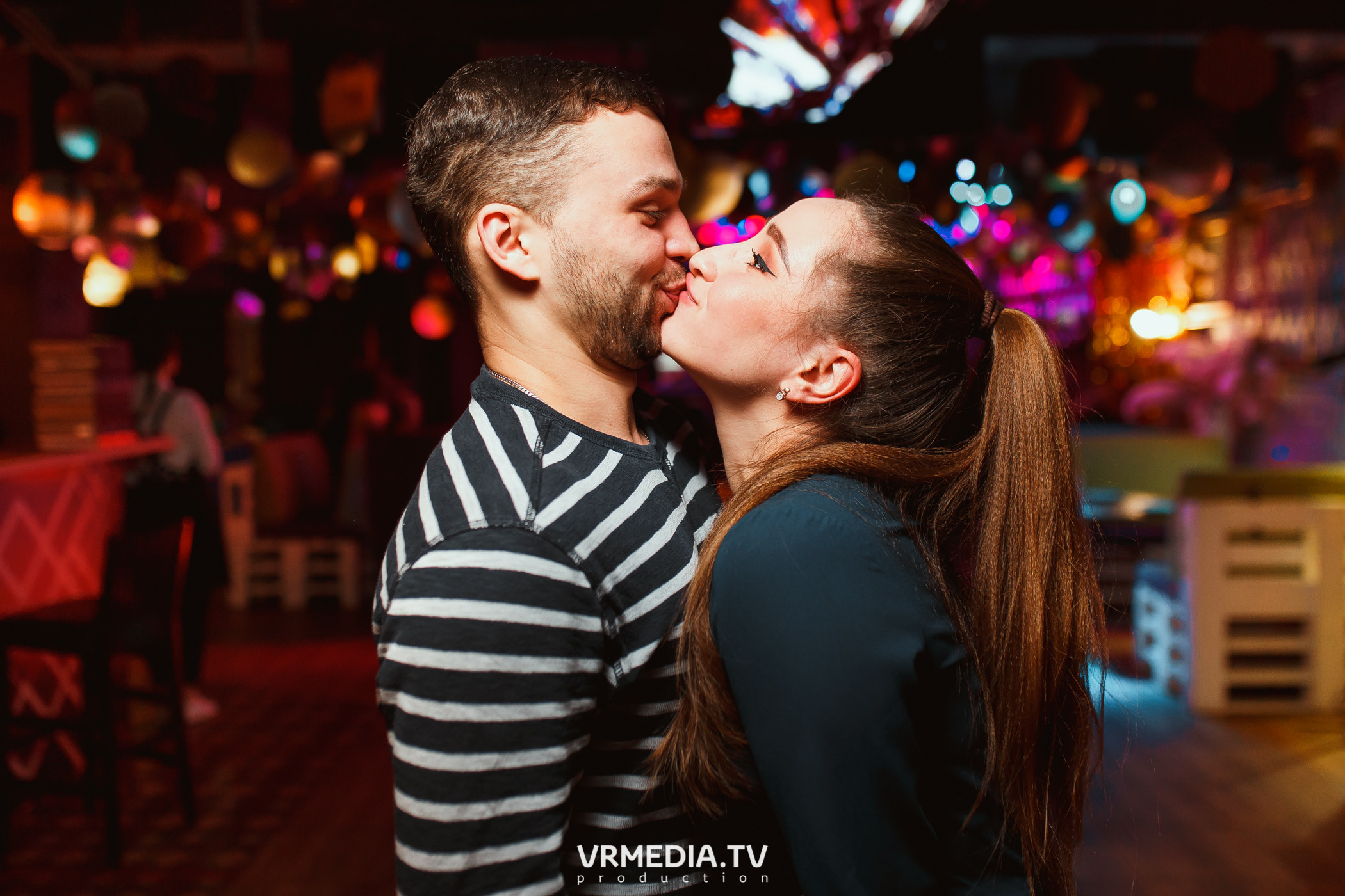 1 год караоке-ресторану «Мимо Нот»