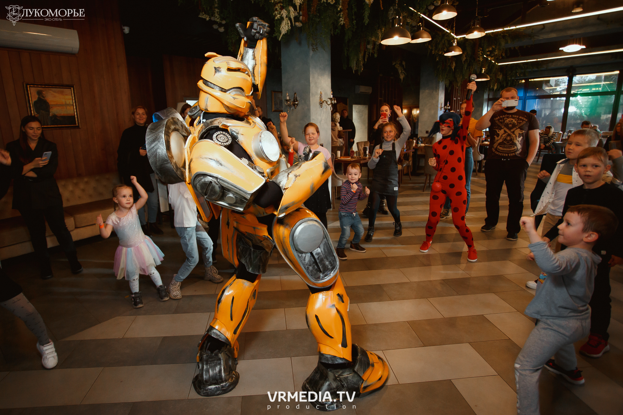 Трансформеры в эко-отеле «Лукоморье»