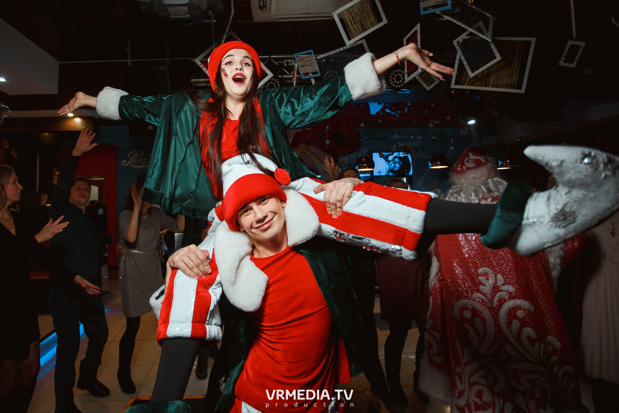 #СтихийныйКорпорат в караоке-баре «Четыре стихии»