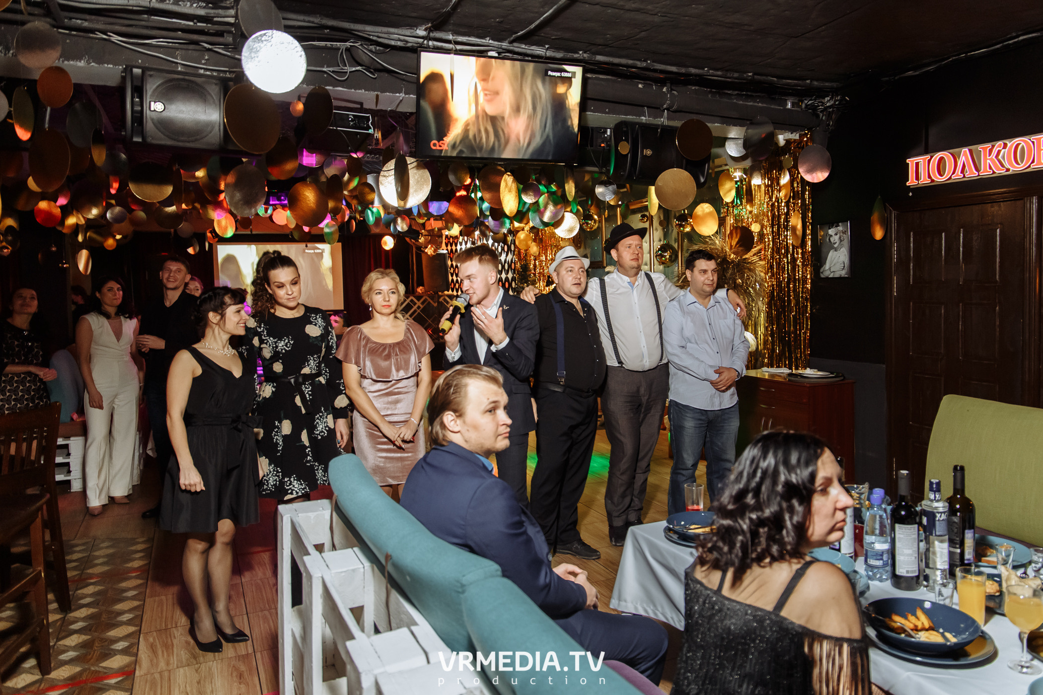 Новогодние корпоративы в караоке «Mimo Not»