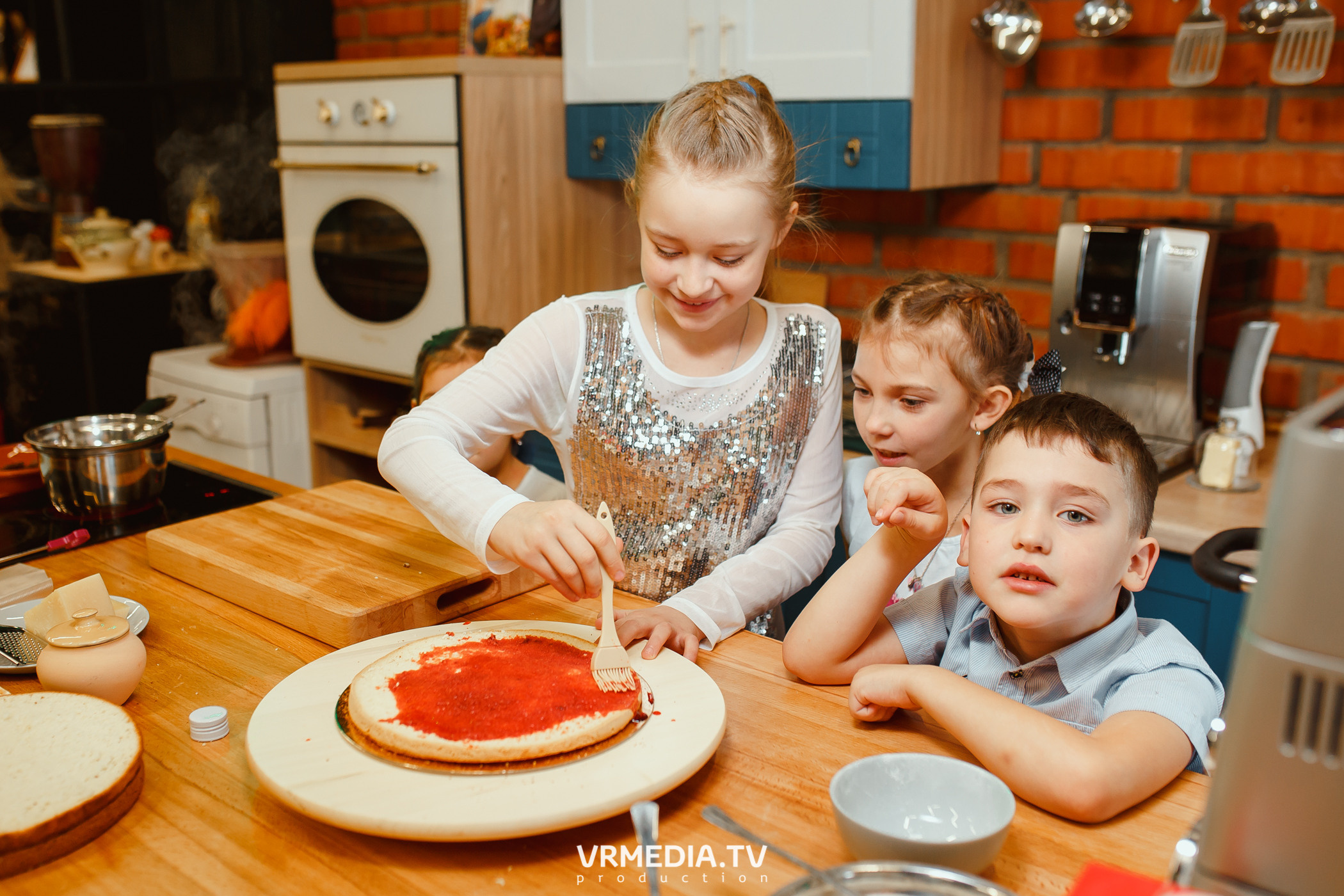 День рождения Лизы Зайцевой в кулинарной студии «Артишок»