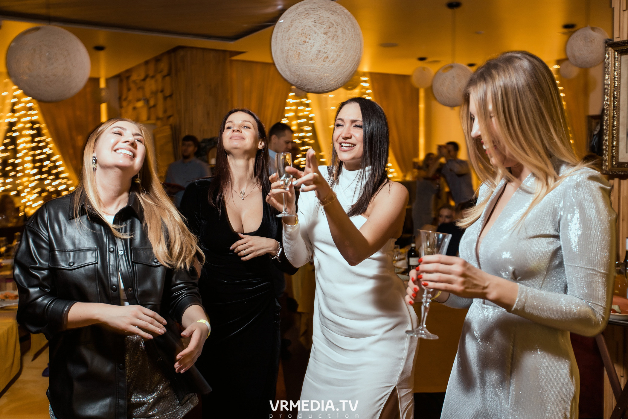 Новогодняя ночь в «Alpen Club»