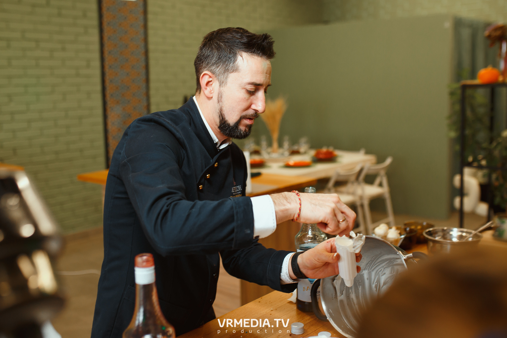 День рождения Лизы Зайцевой в кулинарной студии «Артишок»