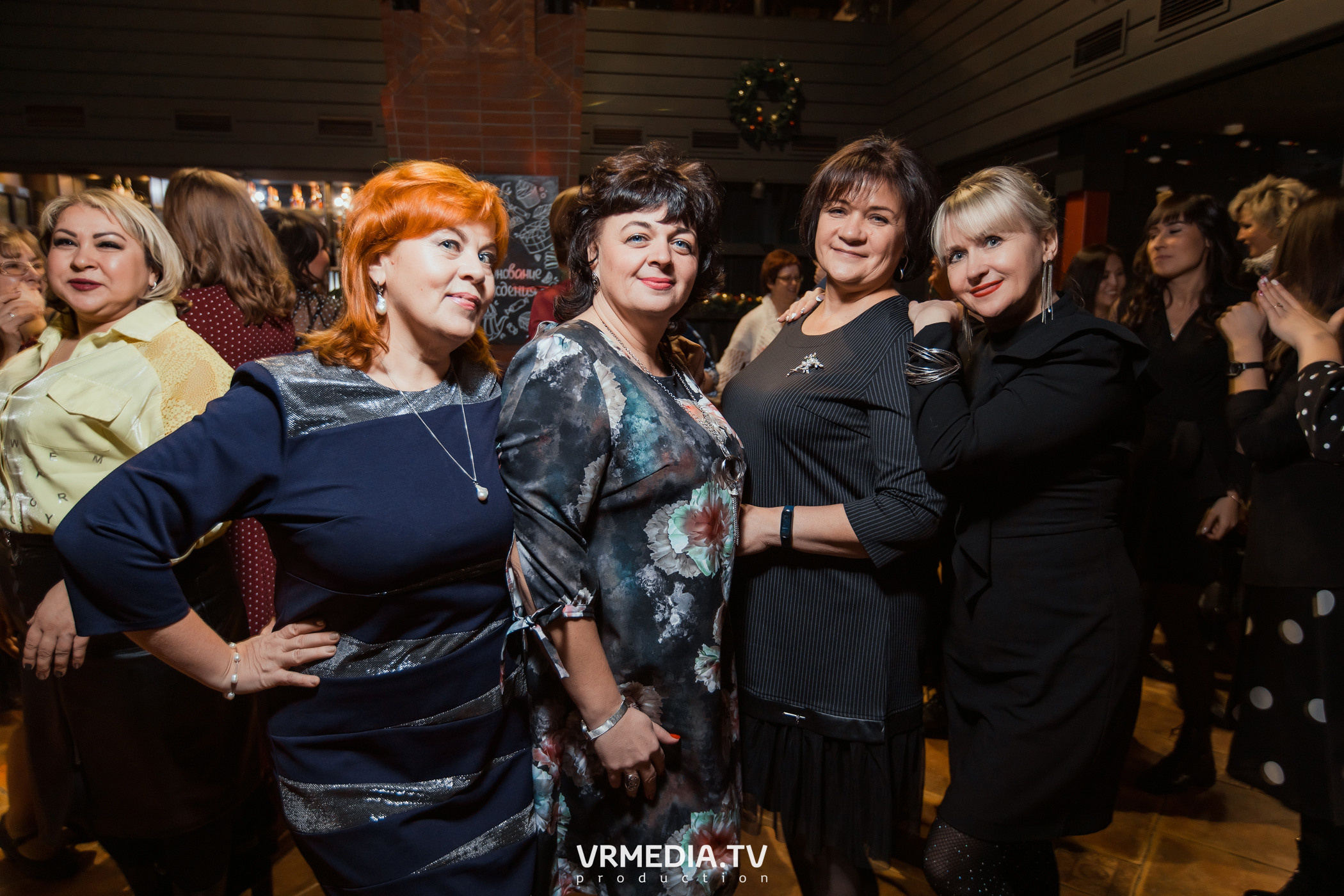 Новогодний вечер в ресторане «Volna»