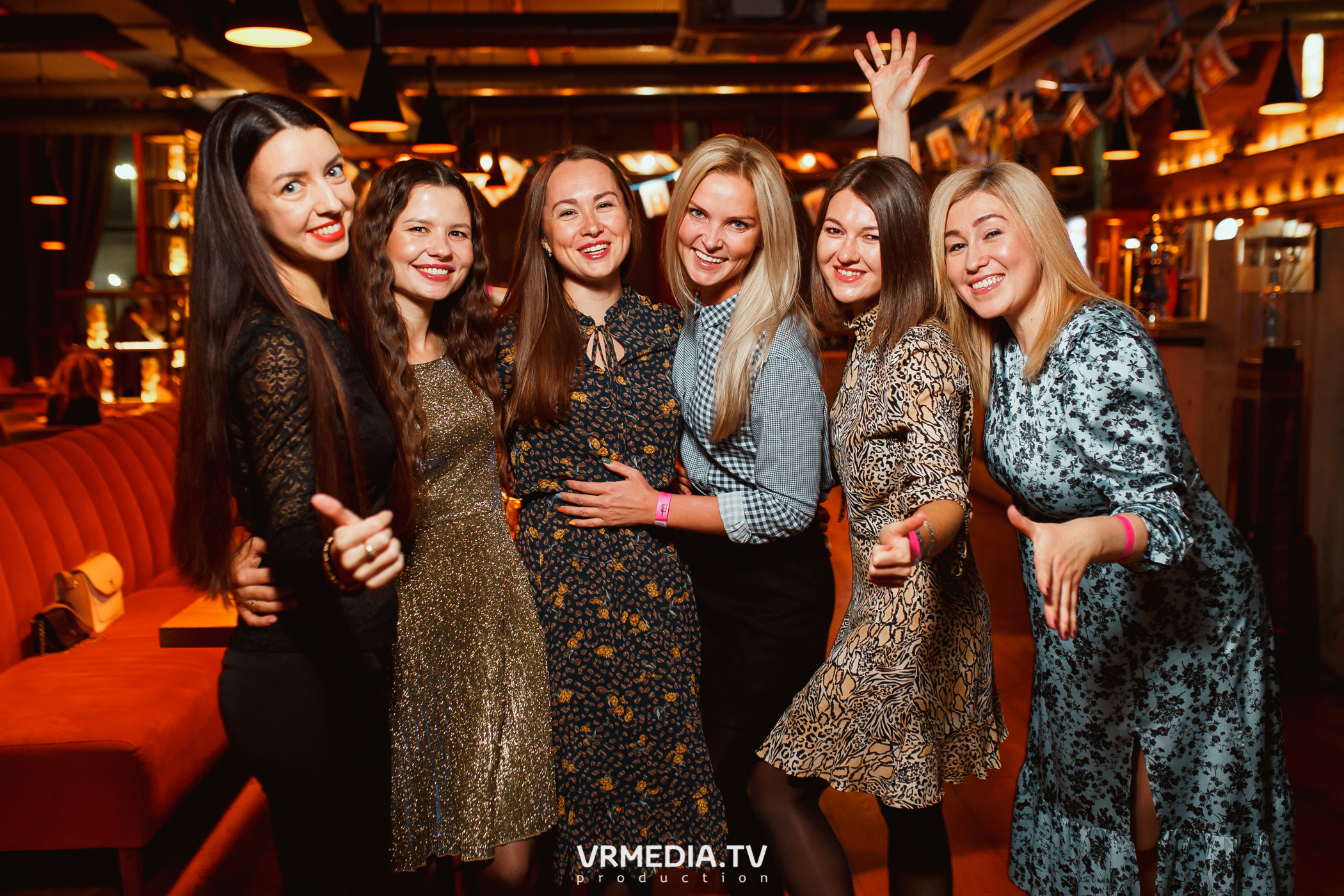 Группа «Алые Паруса» в гриль-баре «Жара»