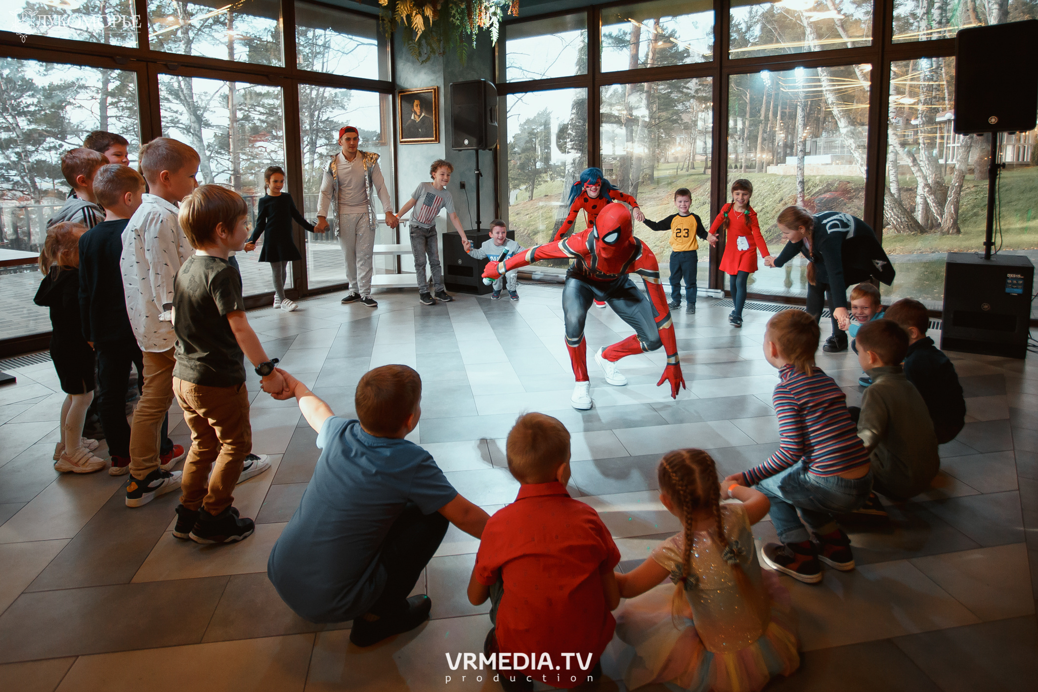 Трансформеры в эко-отеле «Лукоморье»