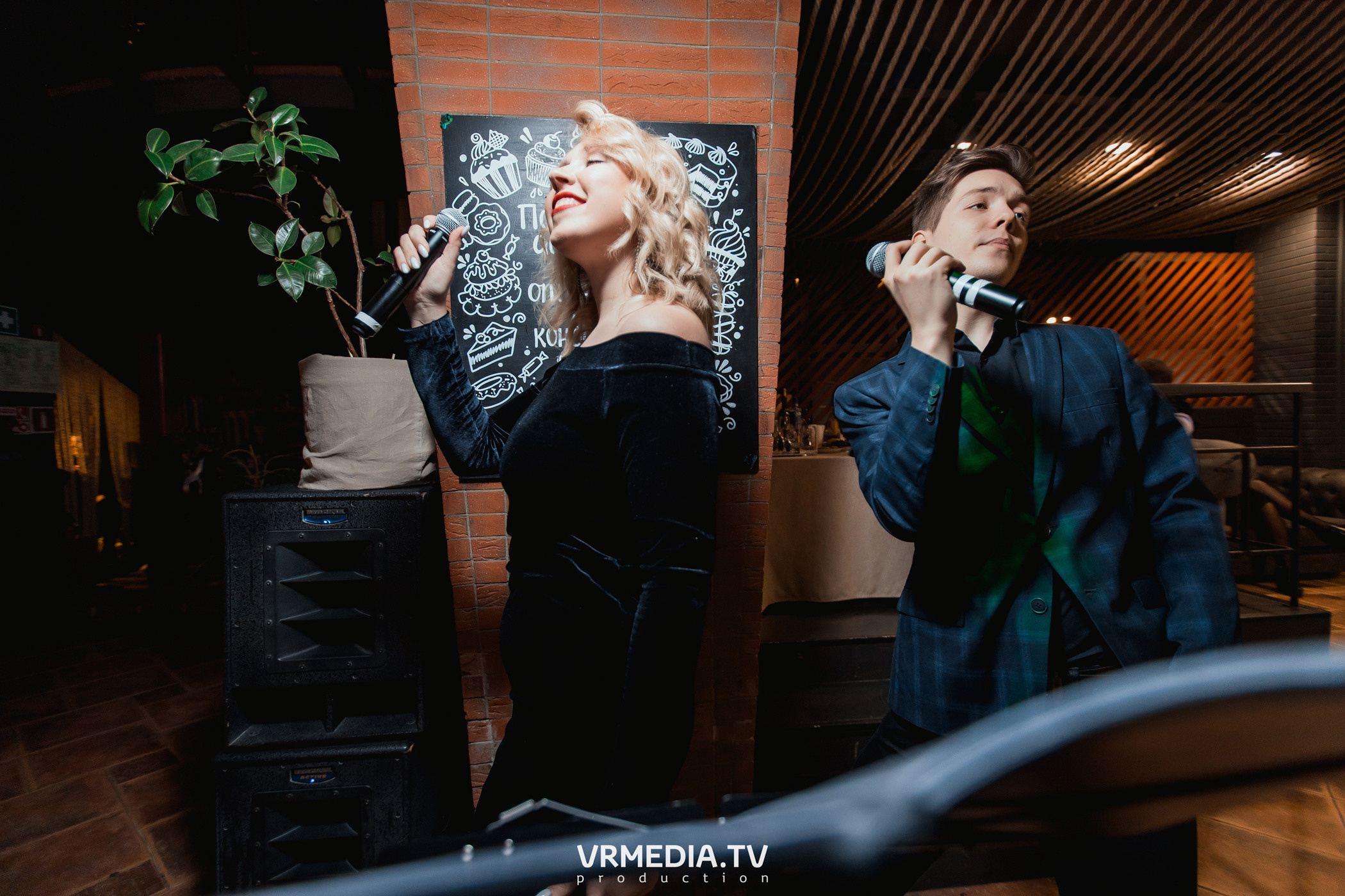 Новогодний вечер в ресторане «Volna»