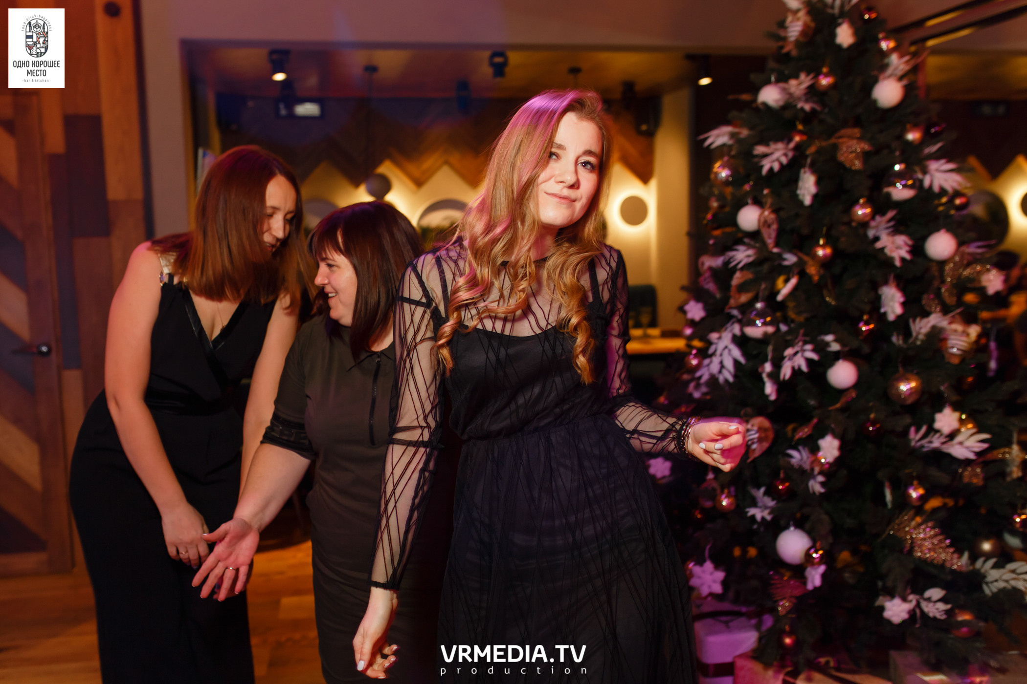 Новогодние корпоративы в ресторане «Одно хорошее место»