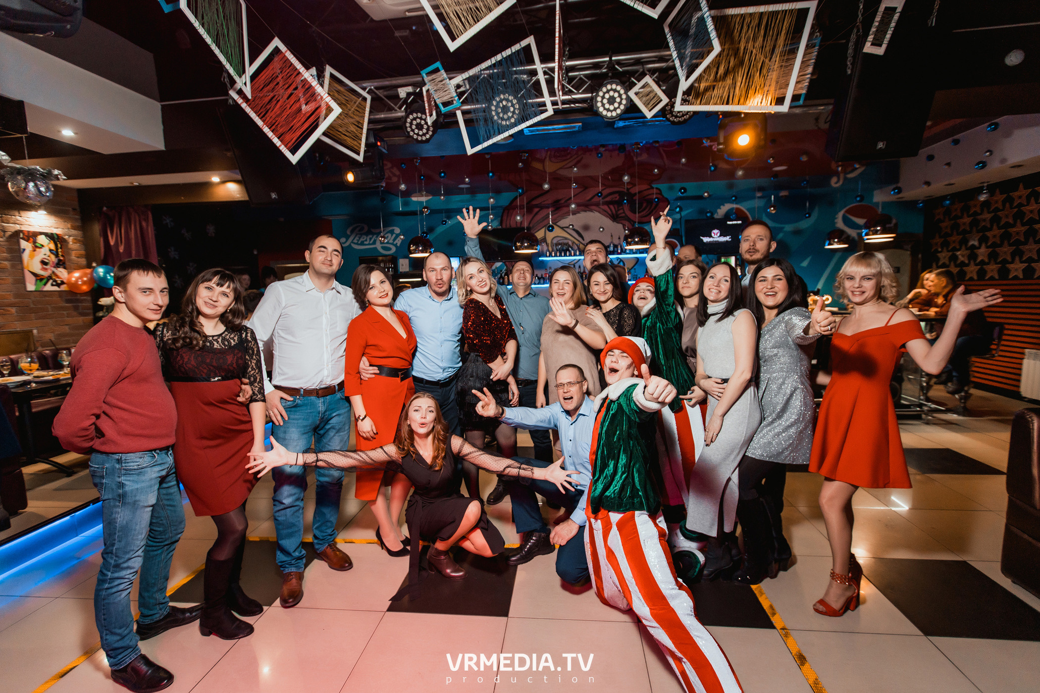 #СтихийныйКорпорат в караоке-баре «Четыре стихии»