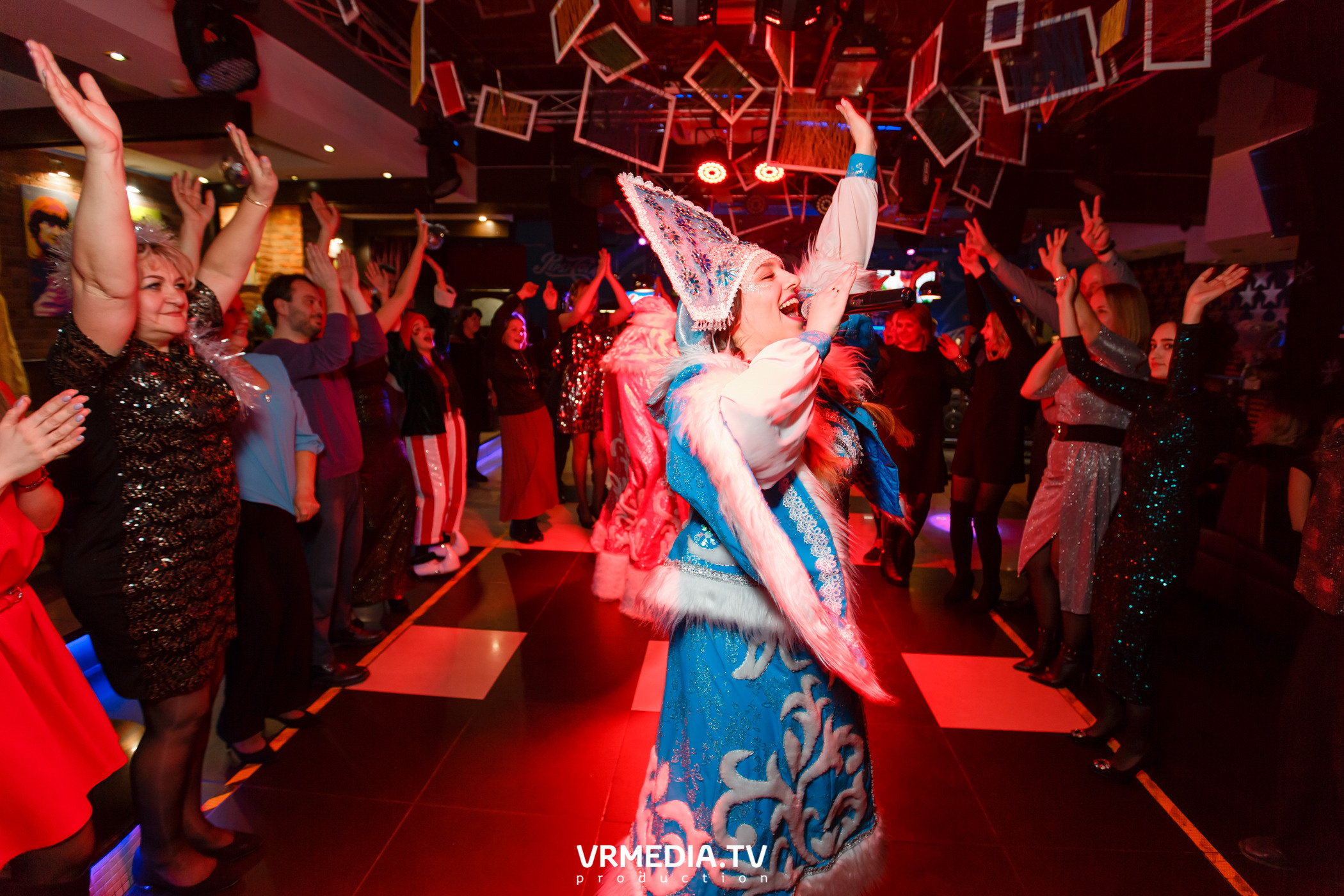 #СтихийныйКорпорат в караоке-баре «Четыре стихии»