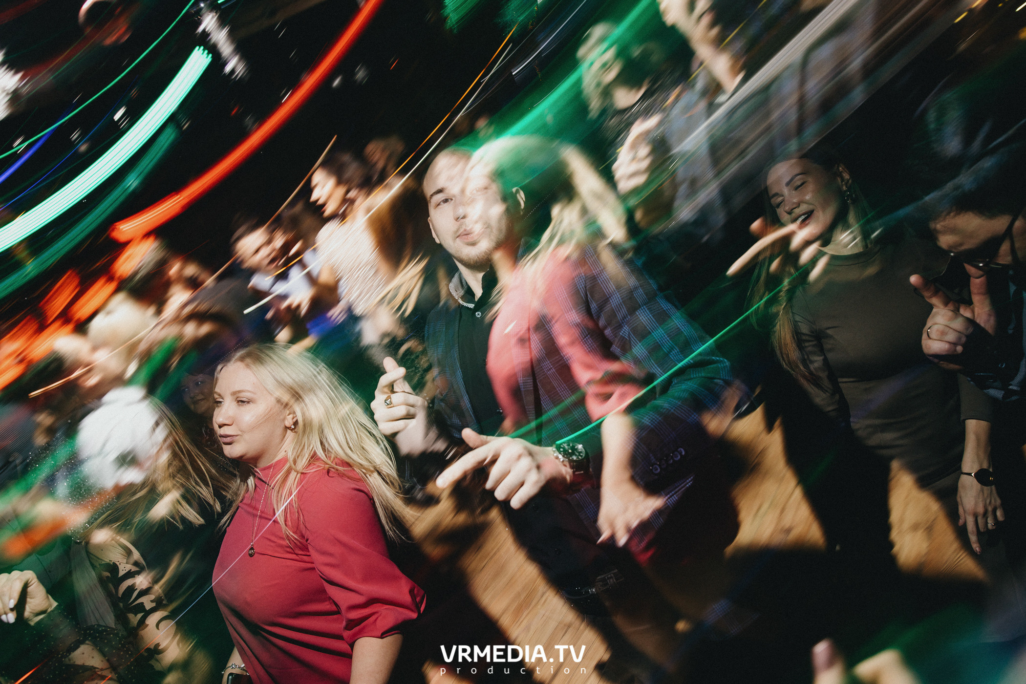 Новогодние корпоративы в гриль-баре «Жара»