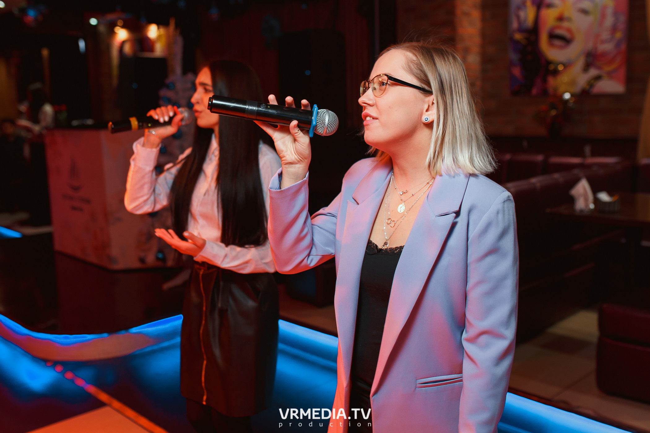 #СтихийныйКорпорат в караоке-баре «Четыре стихии»