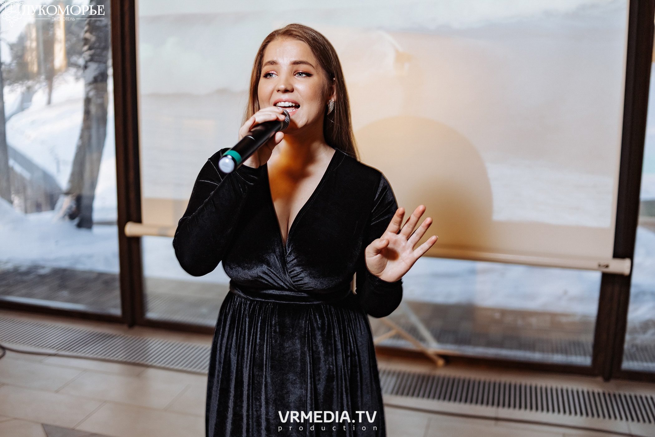 Фотовыставка «Своим взглядом» в эко-отеле «Лукоморье»