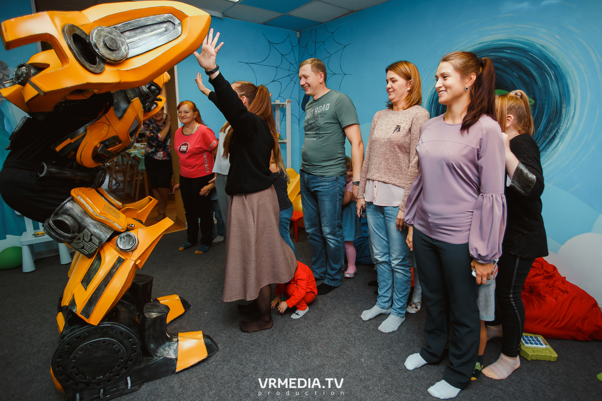 День рождения в «АкунаМатата»