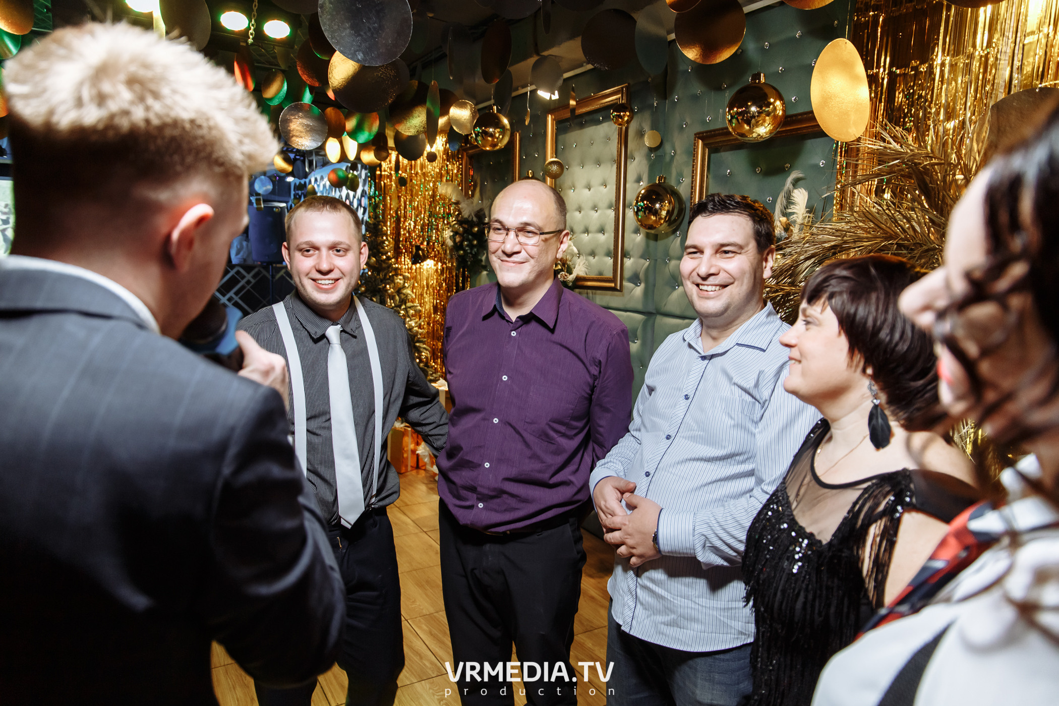 Новогодние корпоративы в караоке «Mimo Not»