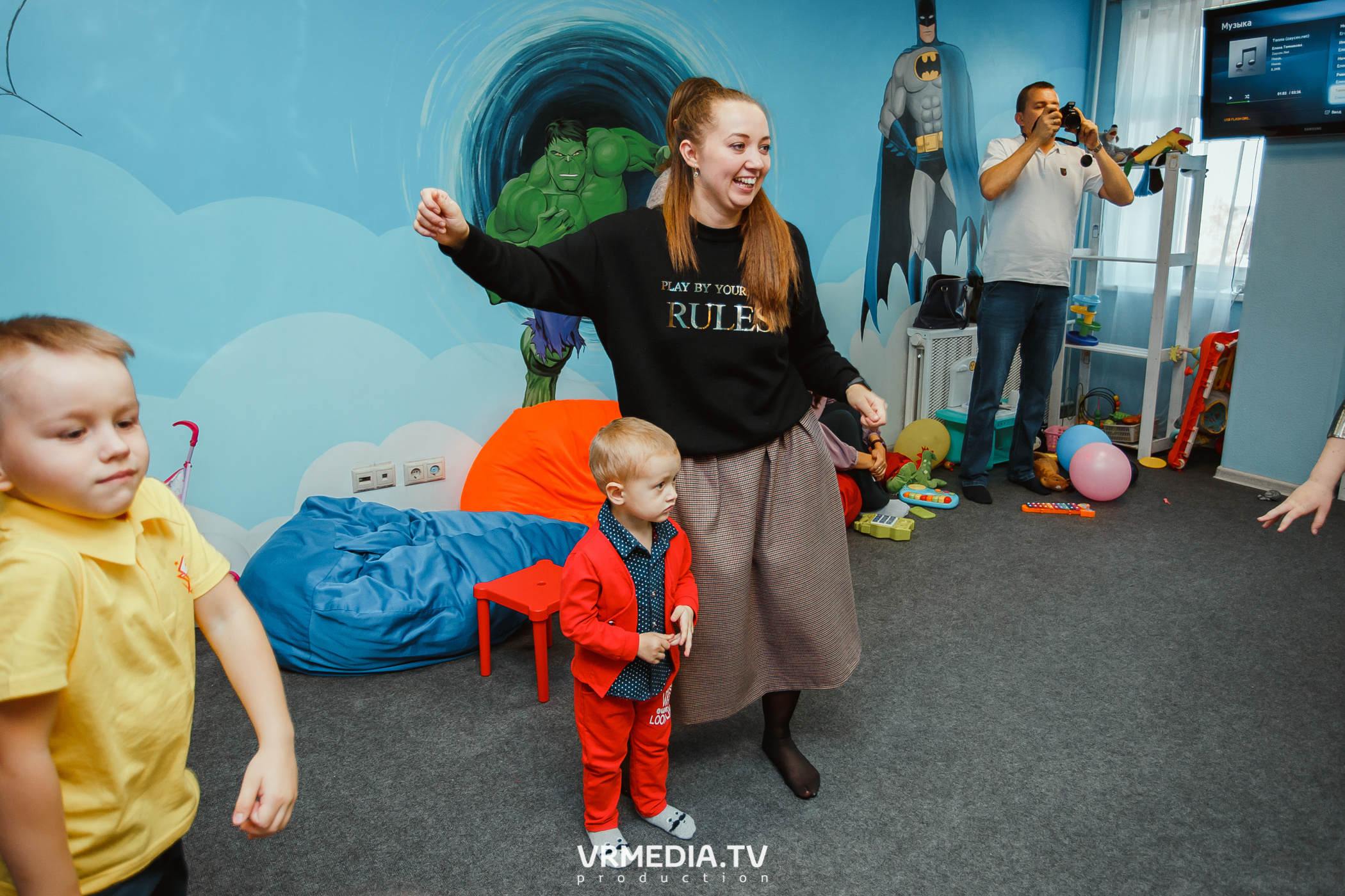 День рождения в «АкунаМатата»