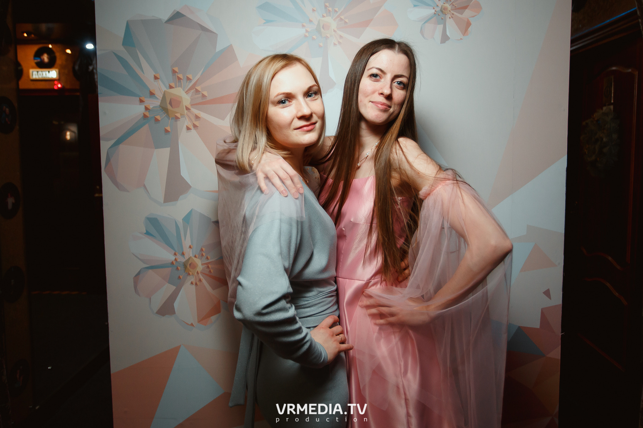 #СтихийныйКорпорат в караоке-баре «Четыре стихии»