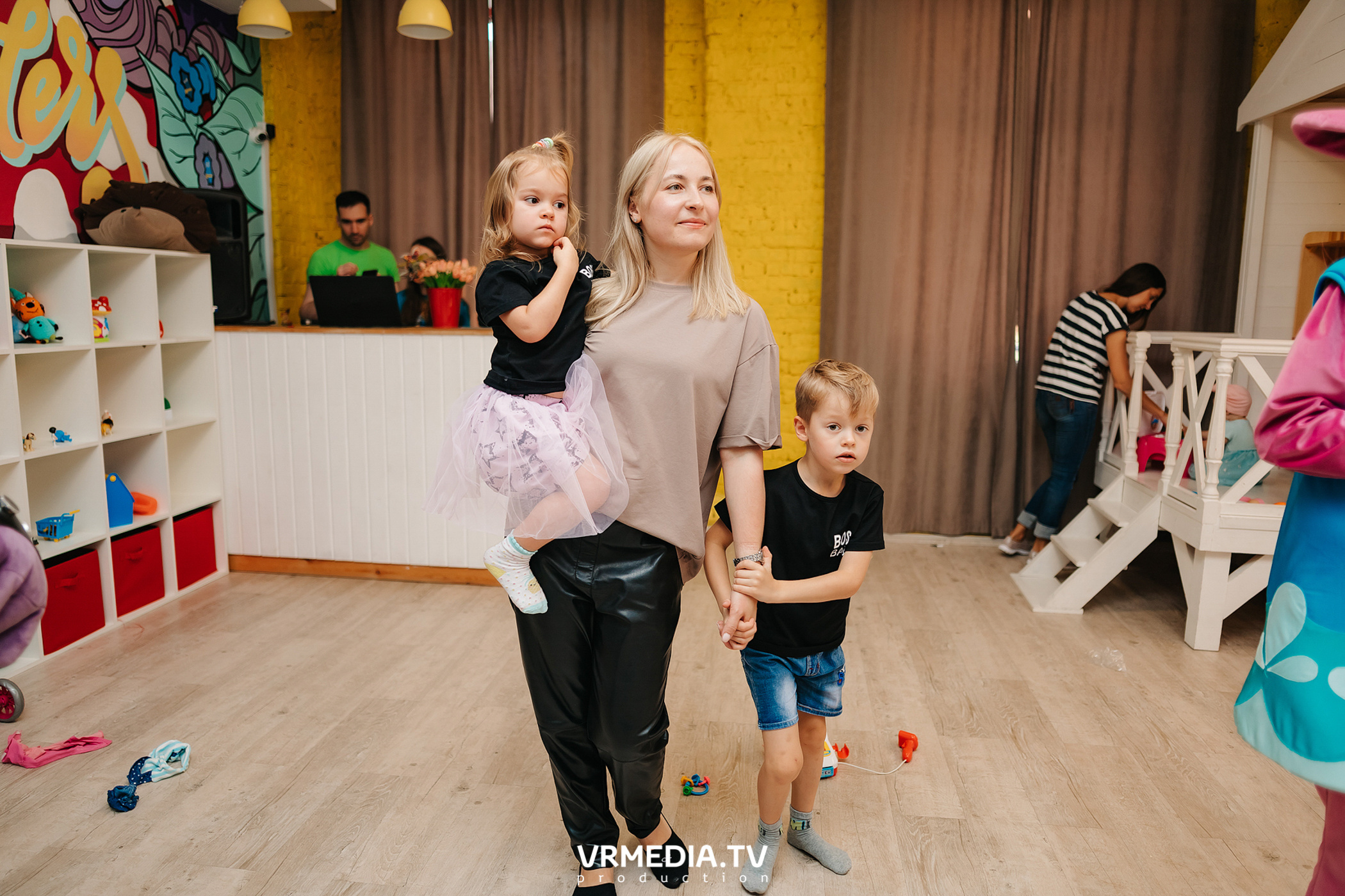 Егор и Софья. Вы наш космос!