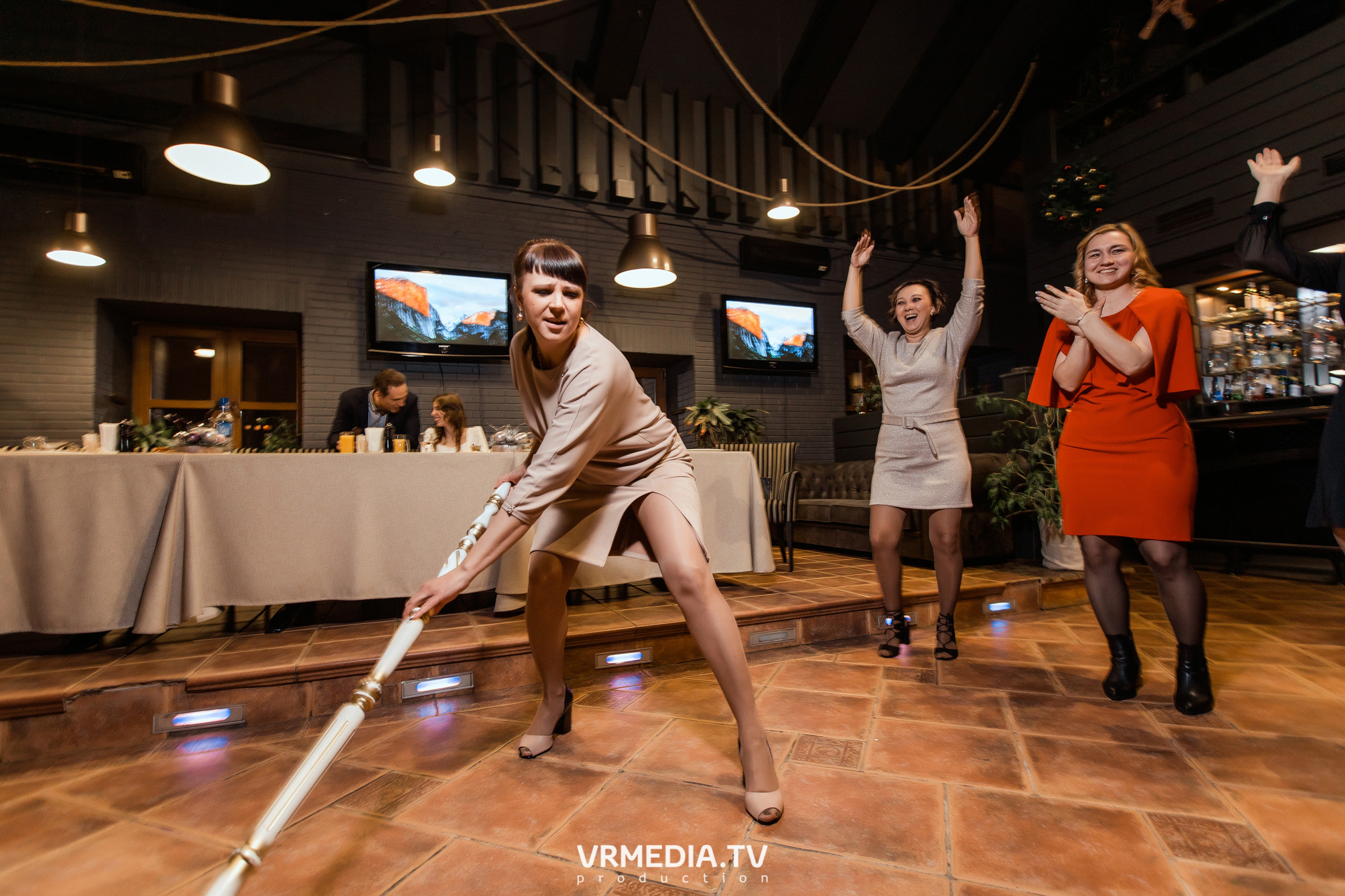 Новогодний вечер в ресторане «Volna»