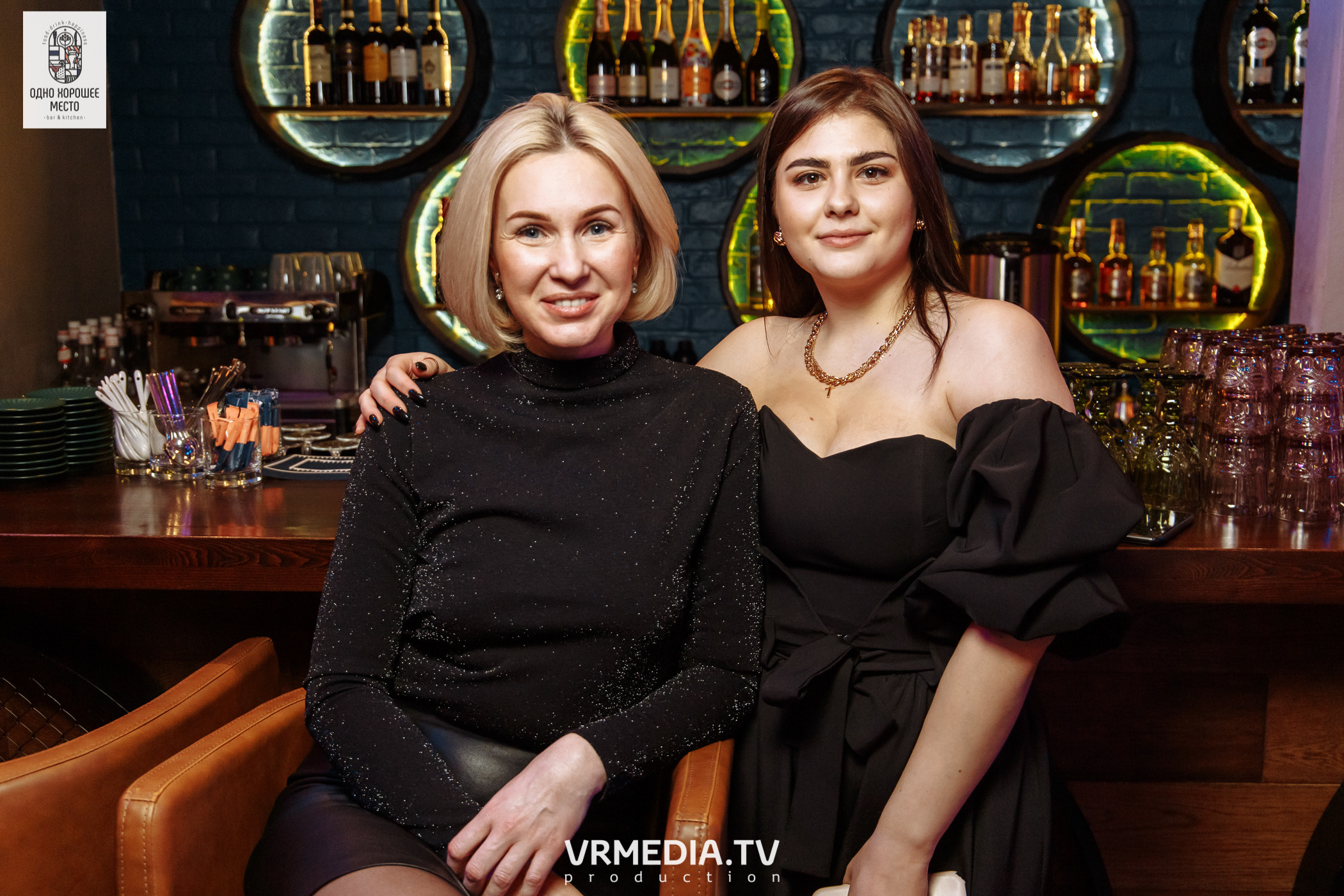 Новогодние корпоративы в ресторане «Одно хорошее место»