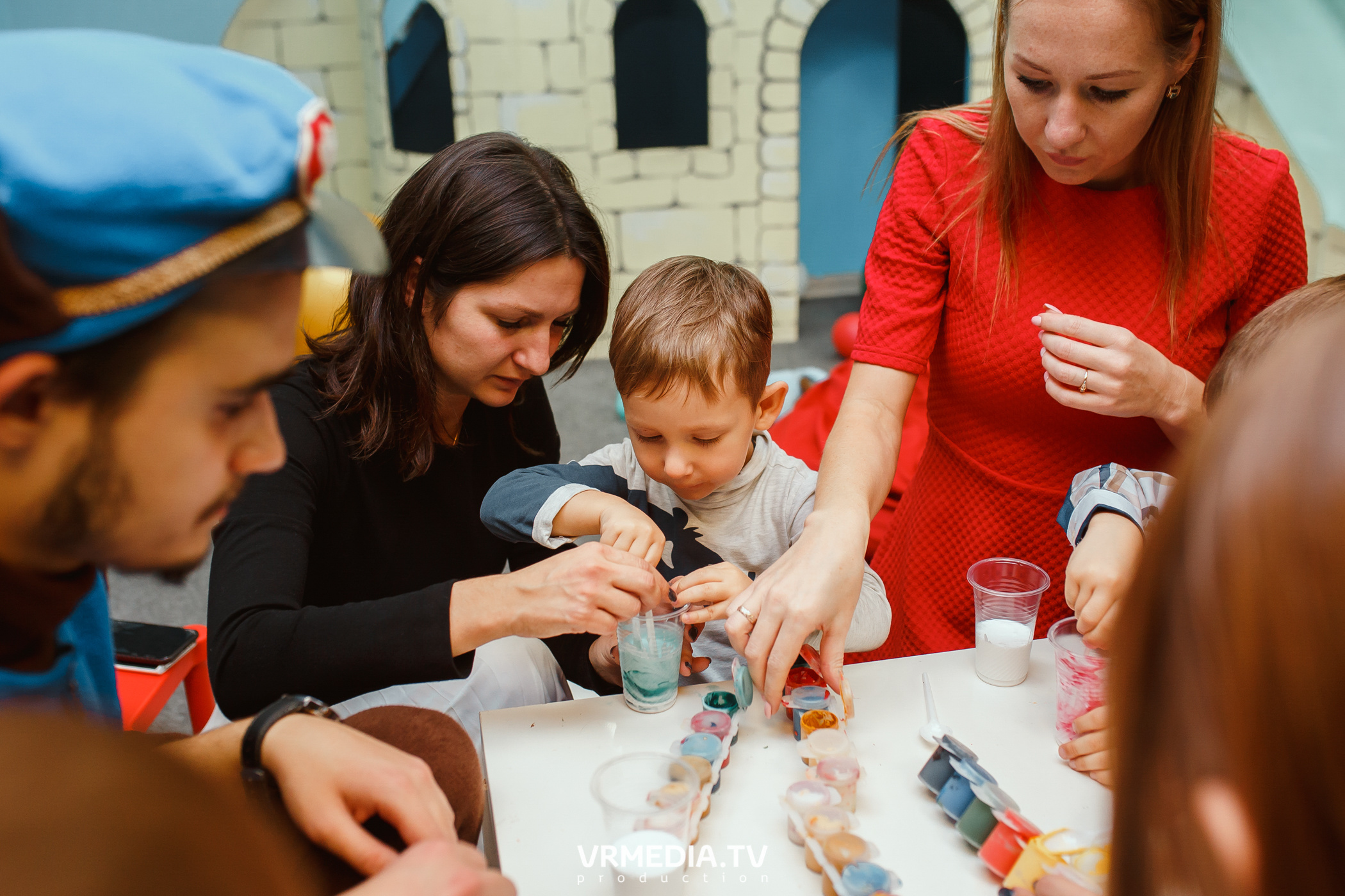 День рождения в «АкунаМатата»