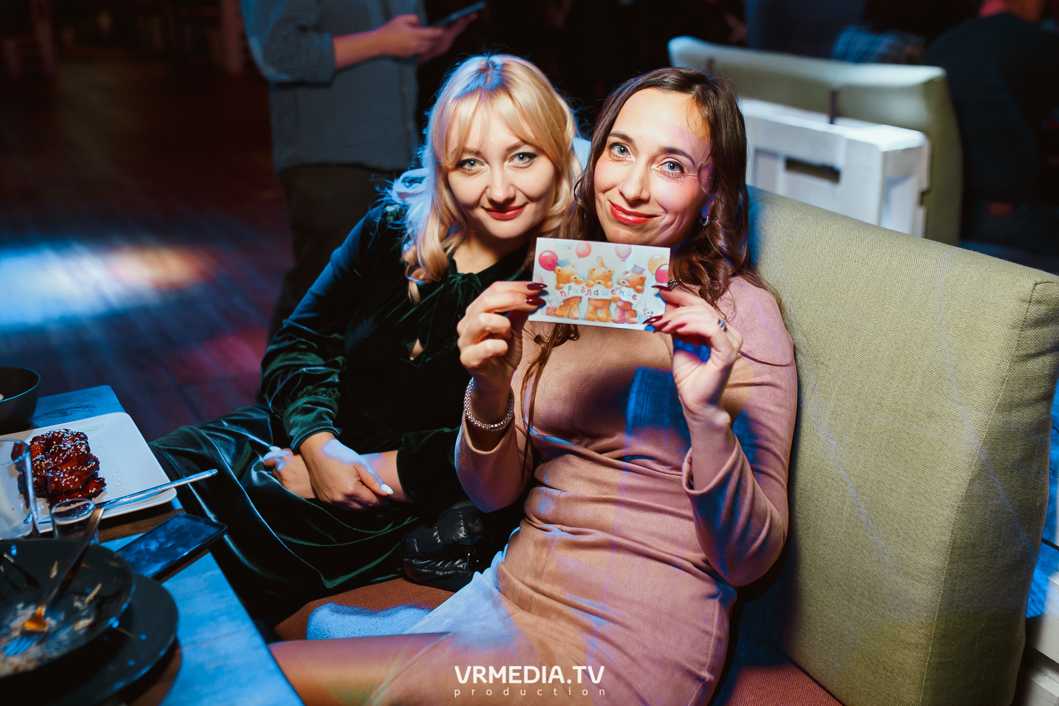 1 год караоке-ресторану «Мимо Нот»