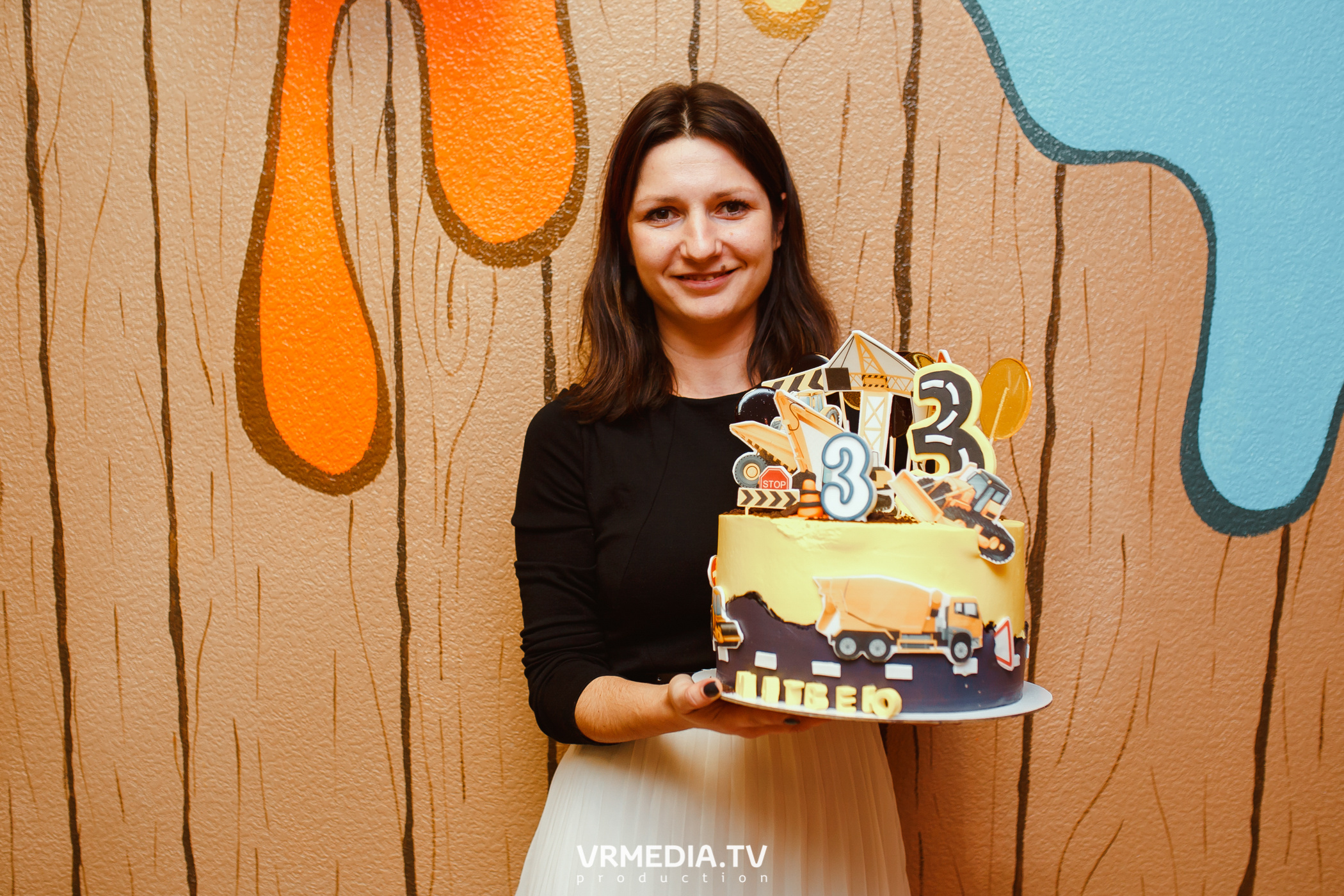 День рождения в «АкунаМатата»