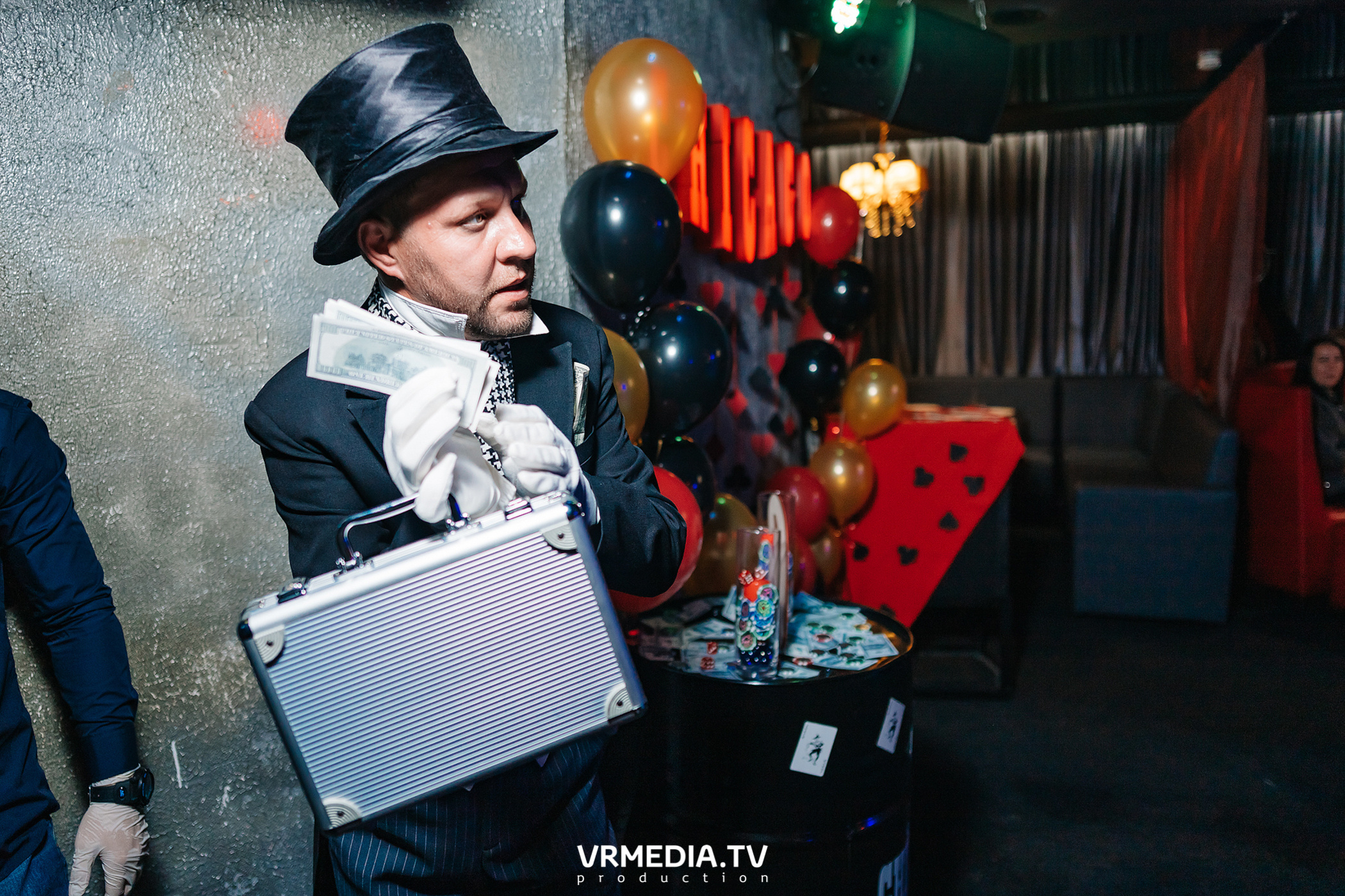 6 лет караоке «Chicago»