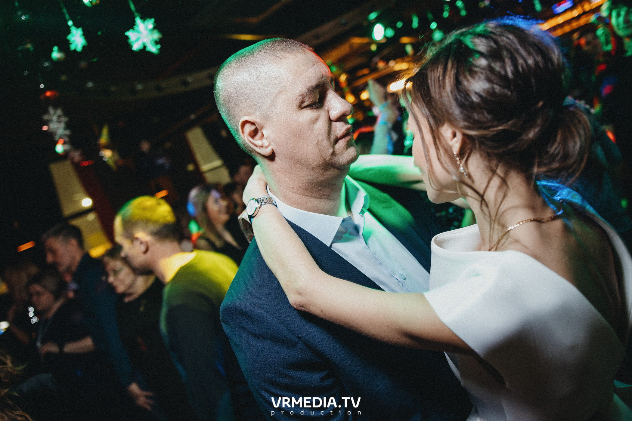 Новогодние корпоративы в гриль-баре «Жара»