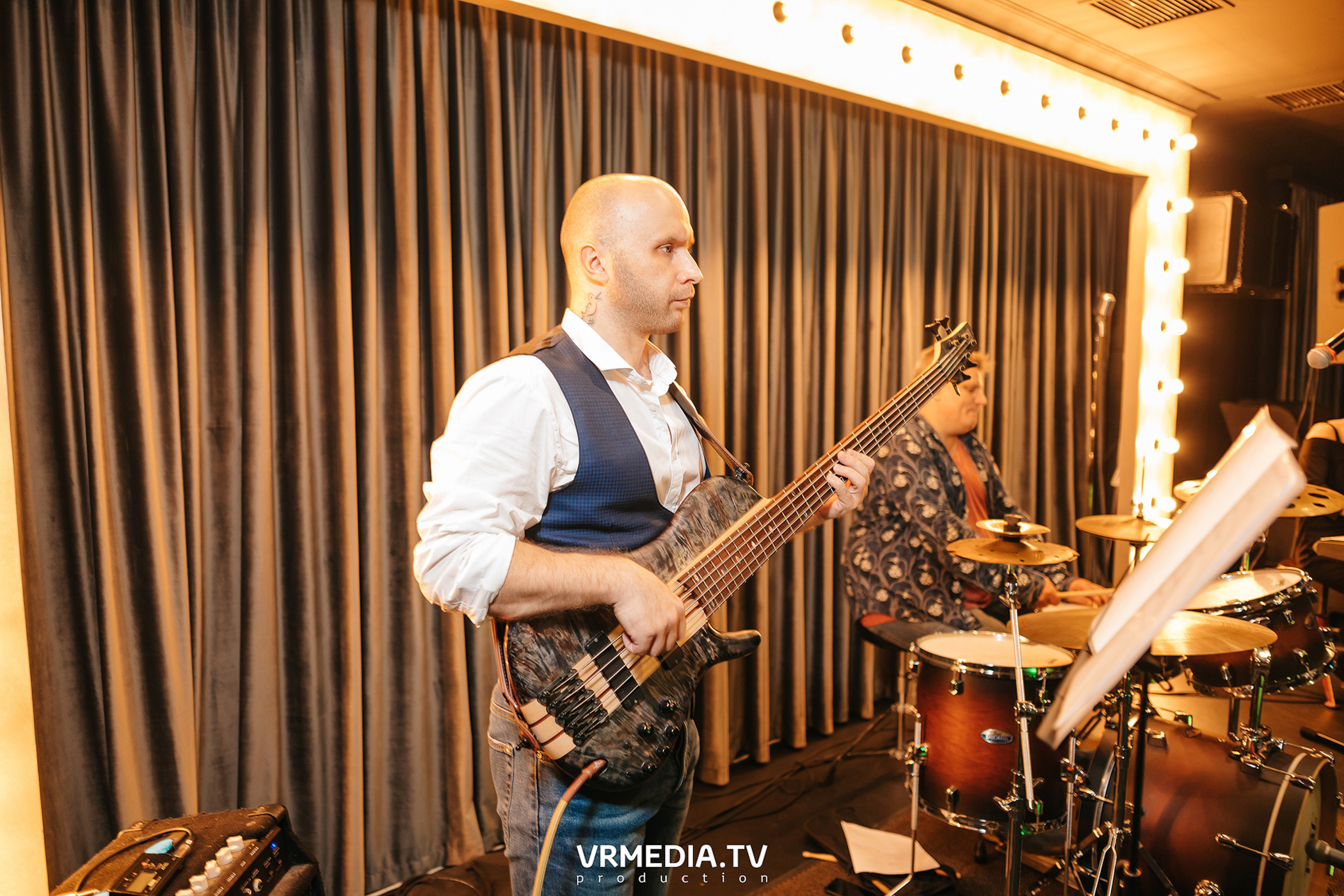 Джазовая среда. Рок в стиле джаз