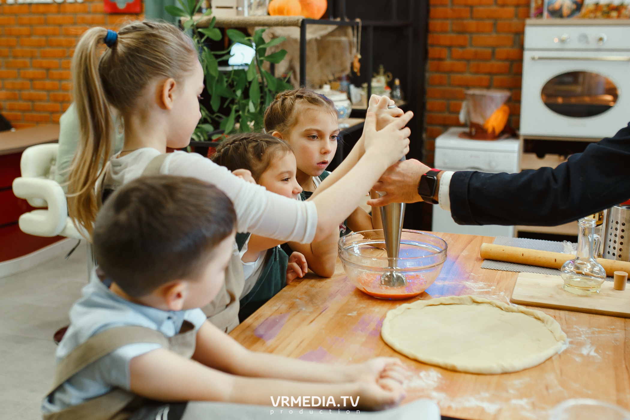 День рождения Лизы Зайцевой в кулинарной студии «Артишок»