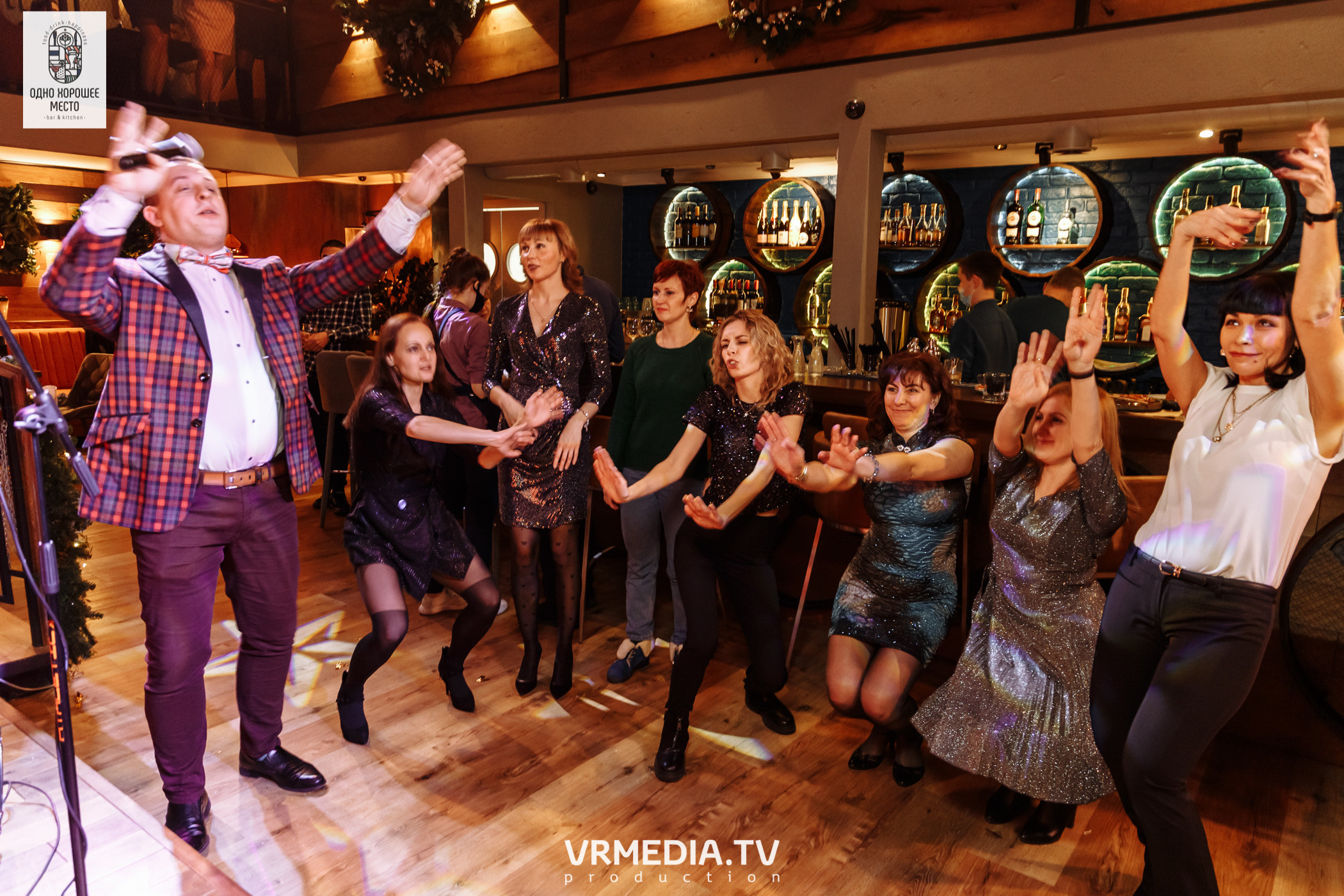 Новогодние корпоративы в ресторане «Одно хорошее место»
