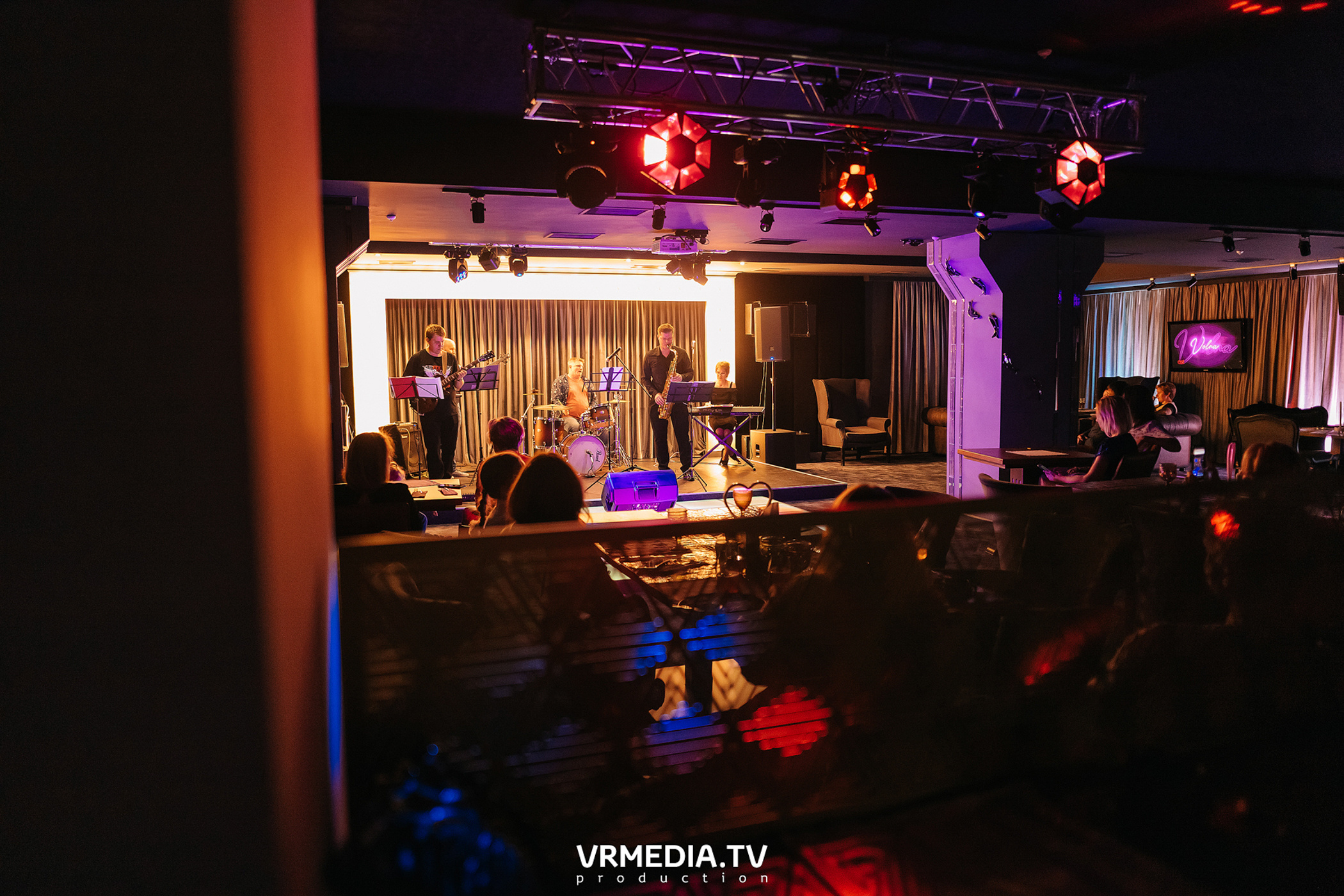 Джазовая среда. Рок в стиле джаз