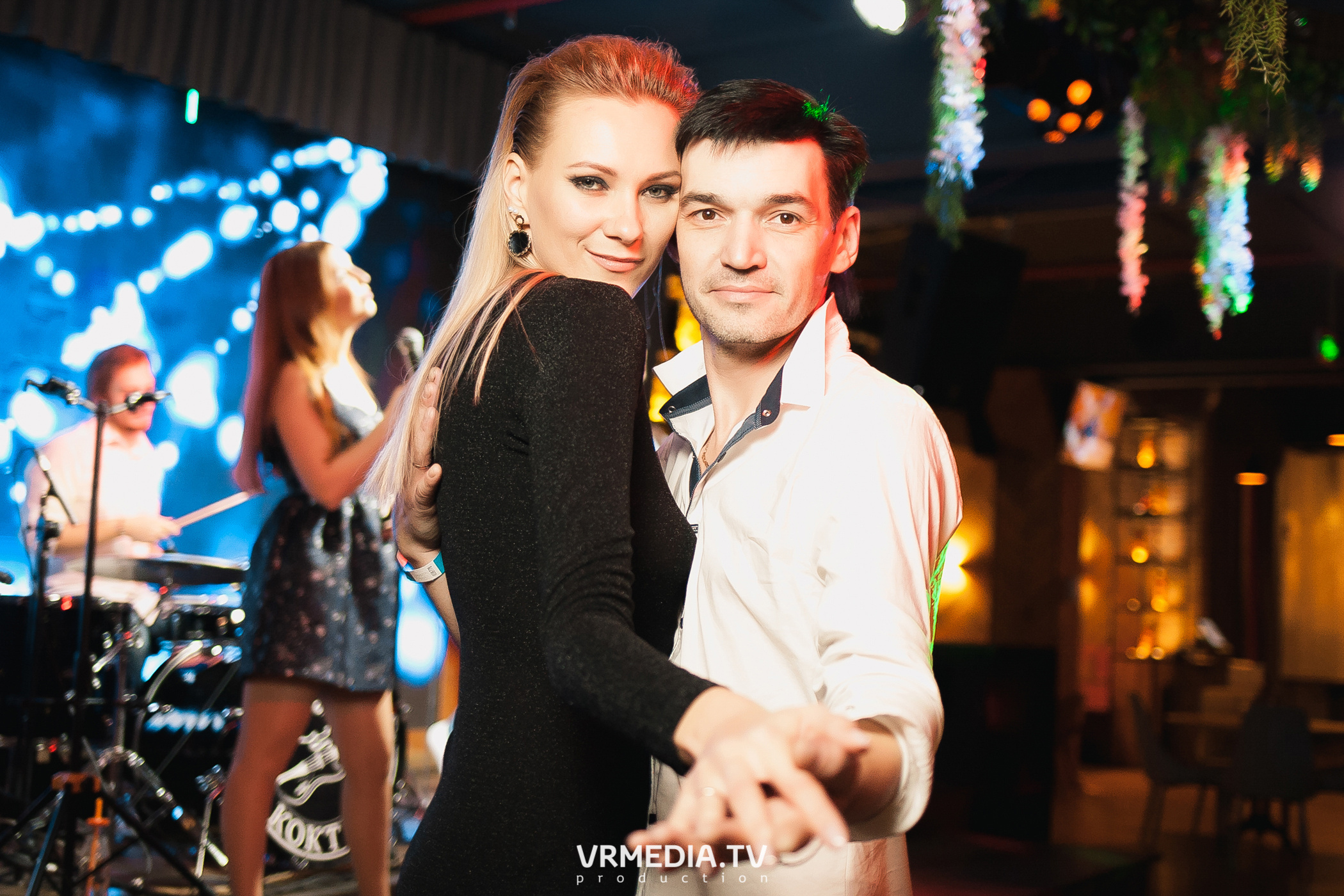 Группа «Коктейль Молотова» в гриль-баре «Жара»