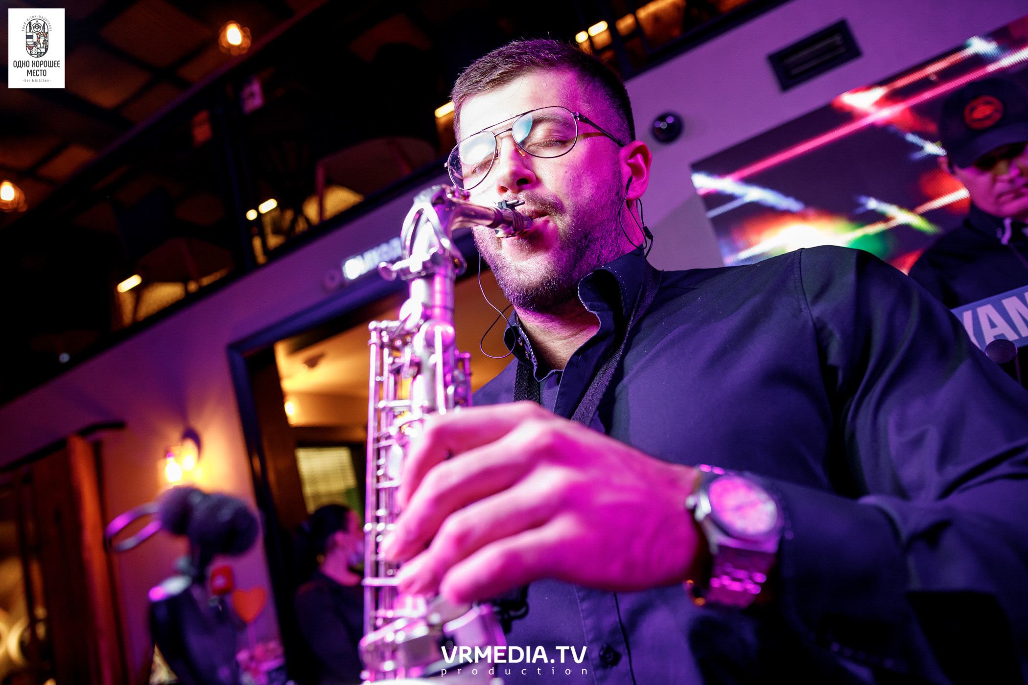 Новогодние корпоративы в ресторане «Одно хорошее место»