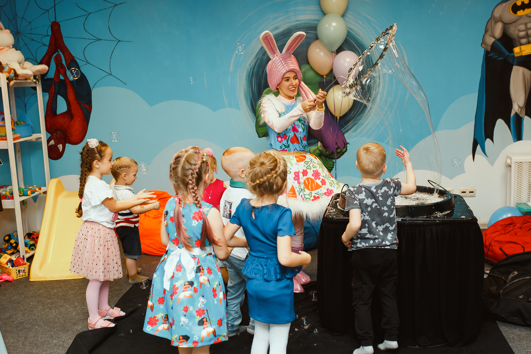 День рождения в «АкунаМатата»