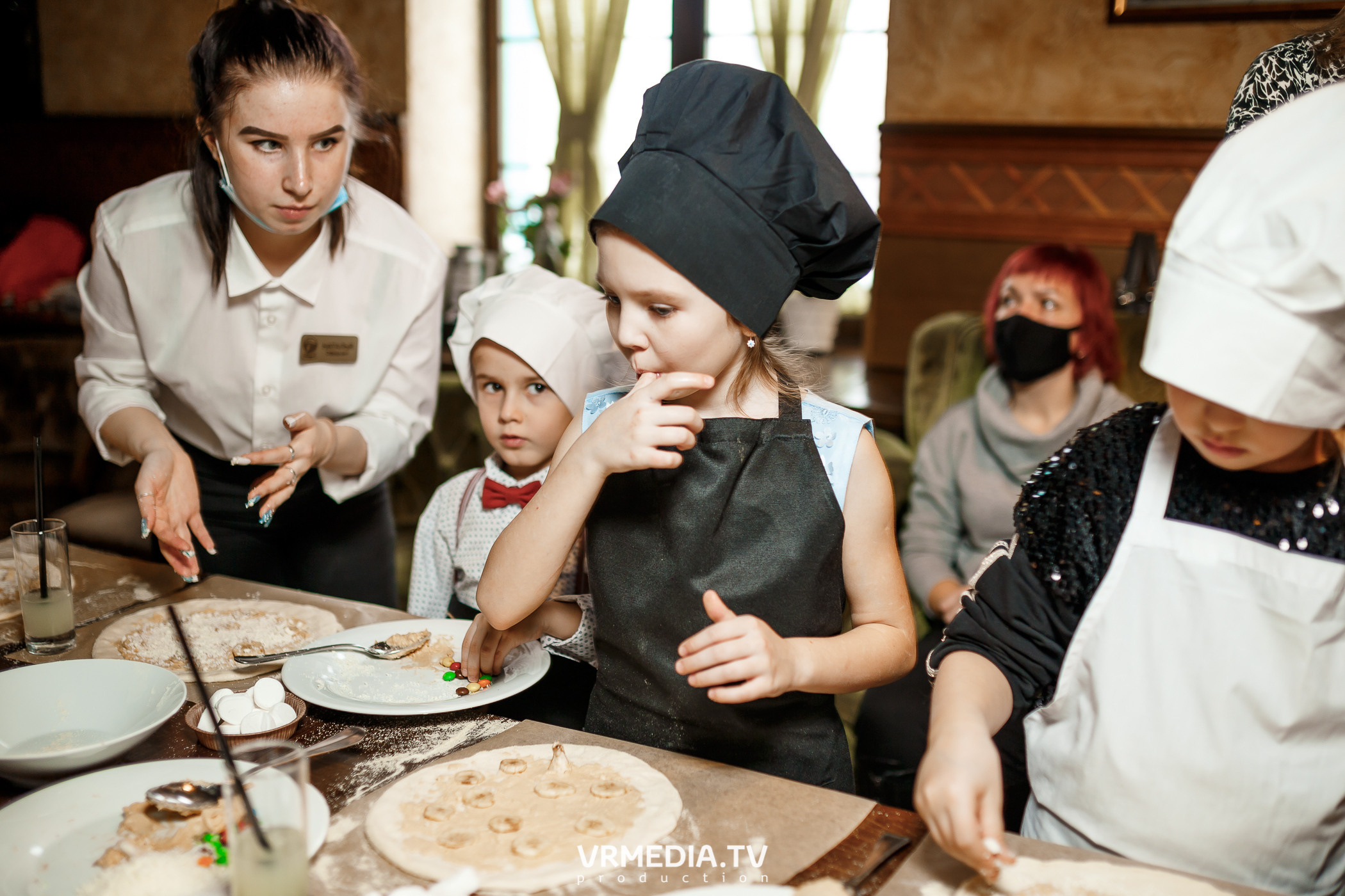 Детский кулинарный мастер-класс «Сладкая пицца» в «Villaggio»