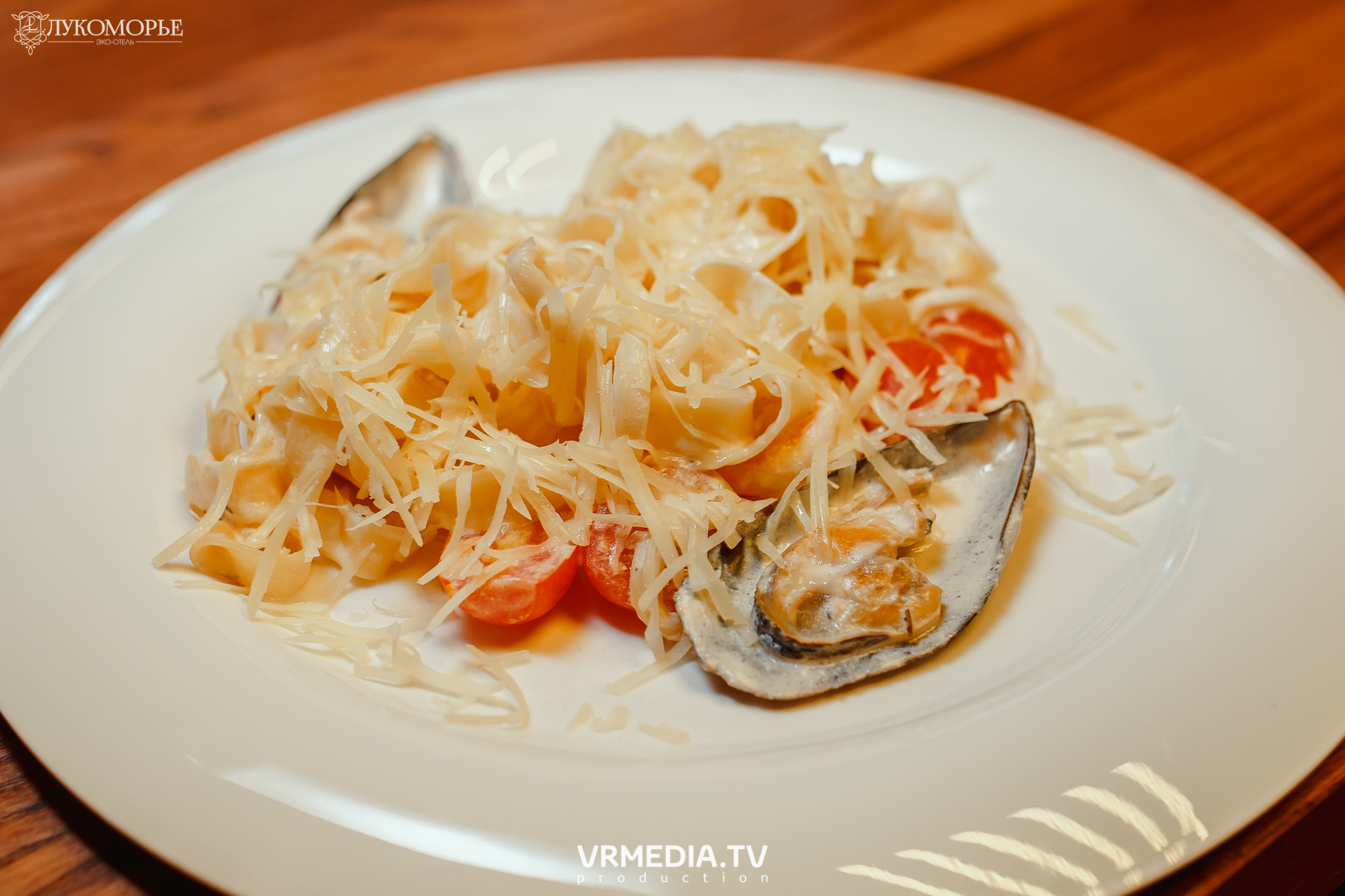 Трансформеры в эко-отеле «Лукоморье»