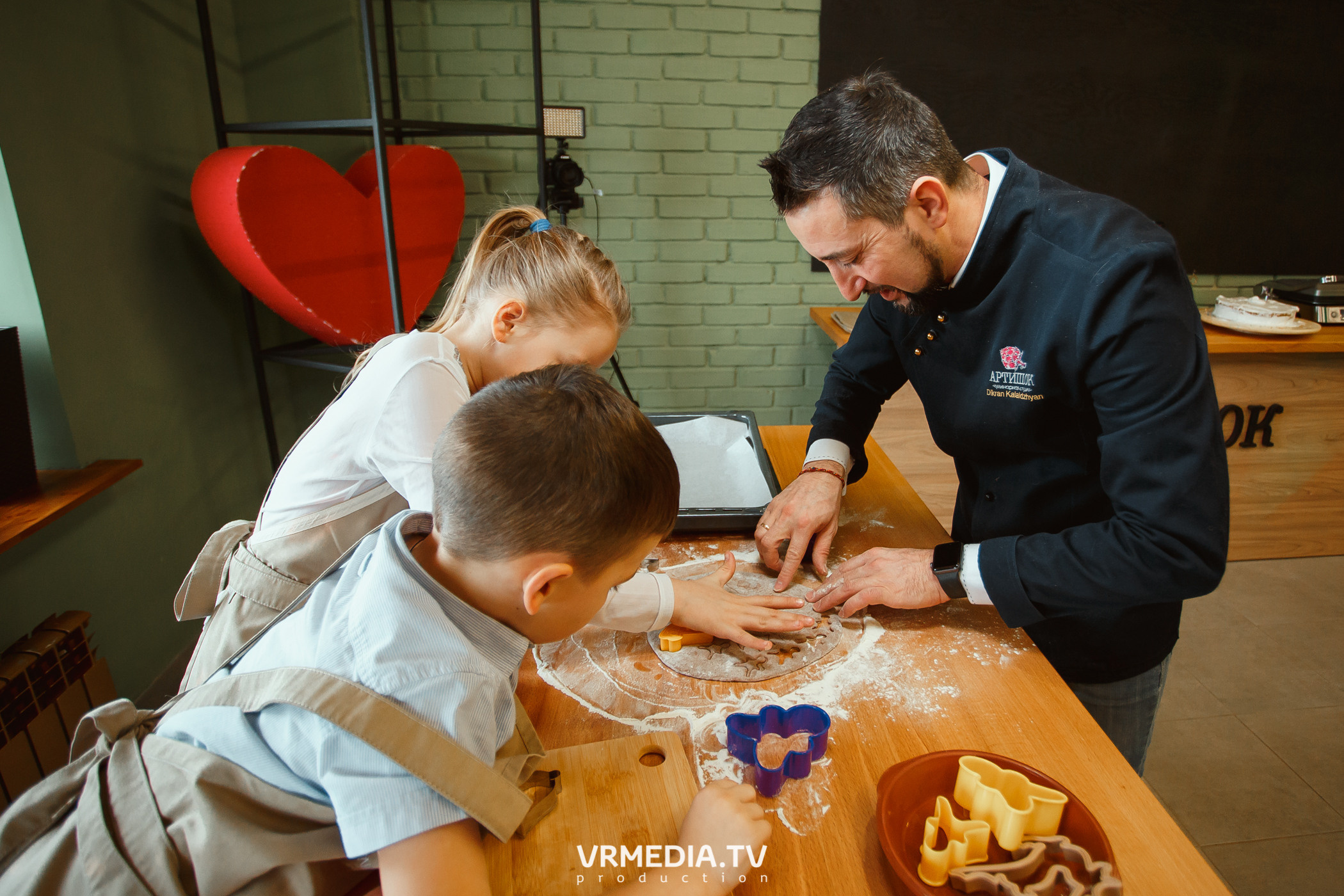 День рождения Лизы Зайцевой в кулинарной студии «Артишок»