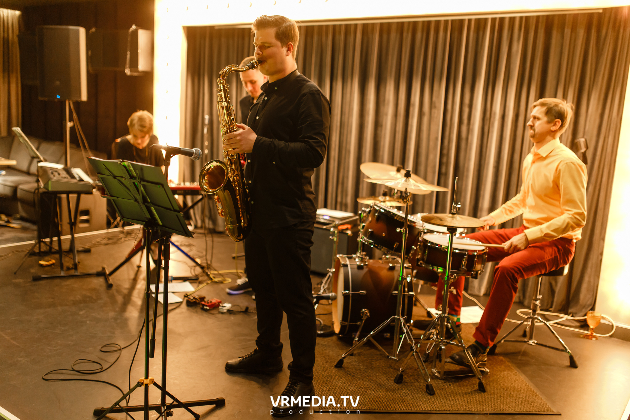 Джазовая среда. Авторский джаз