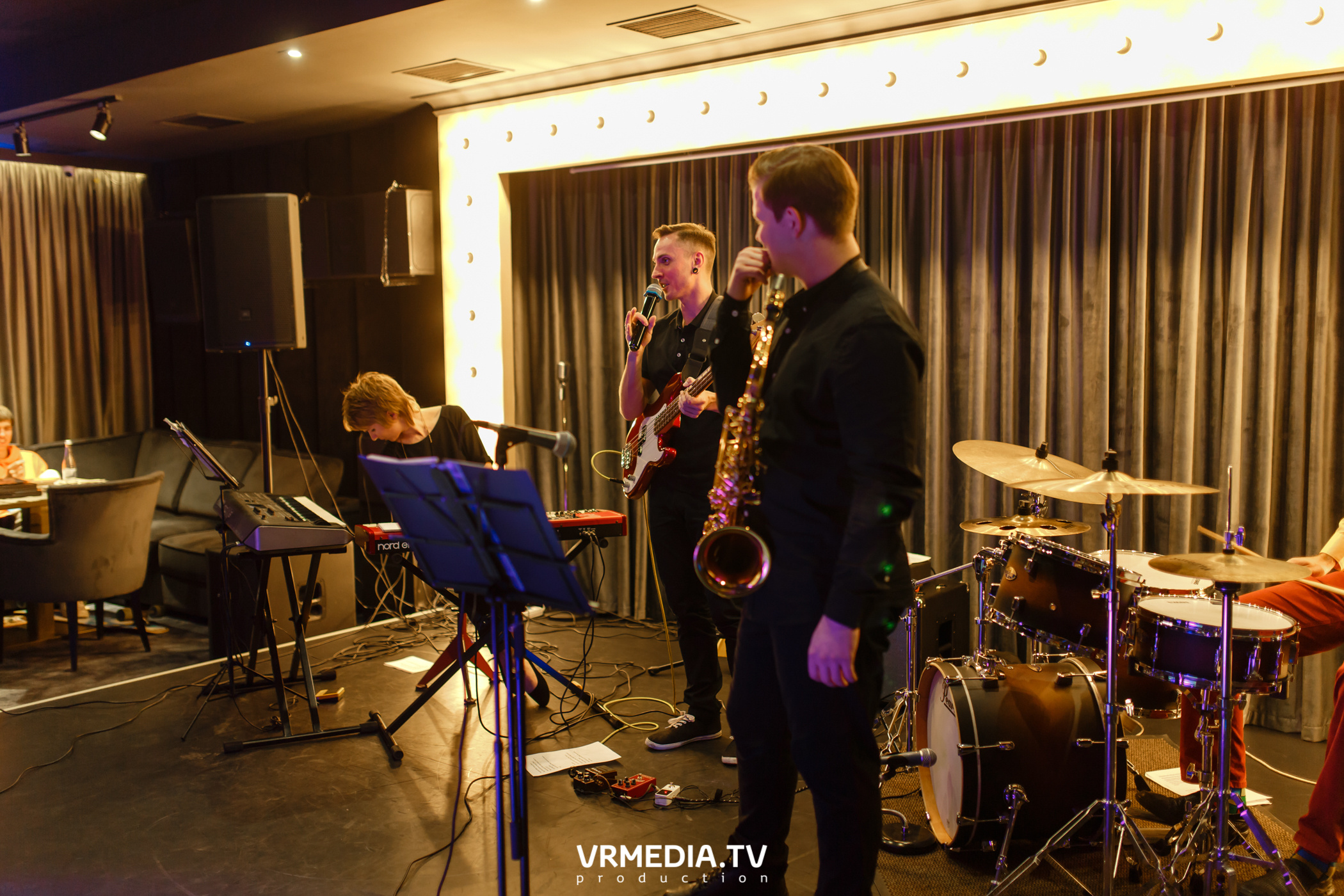 Джазовая среда. Авторский джаз