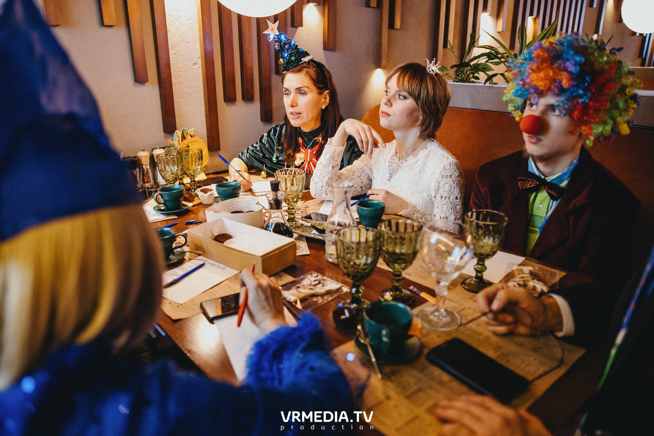 Полная ребусня. Новогодний квиз!