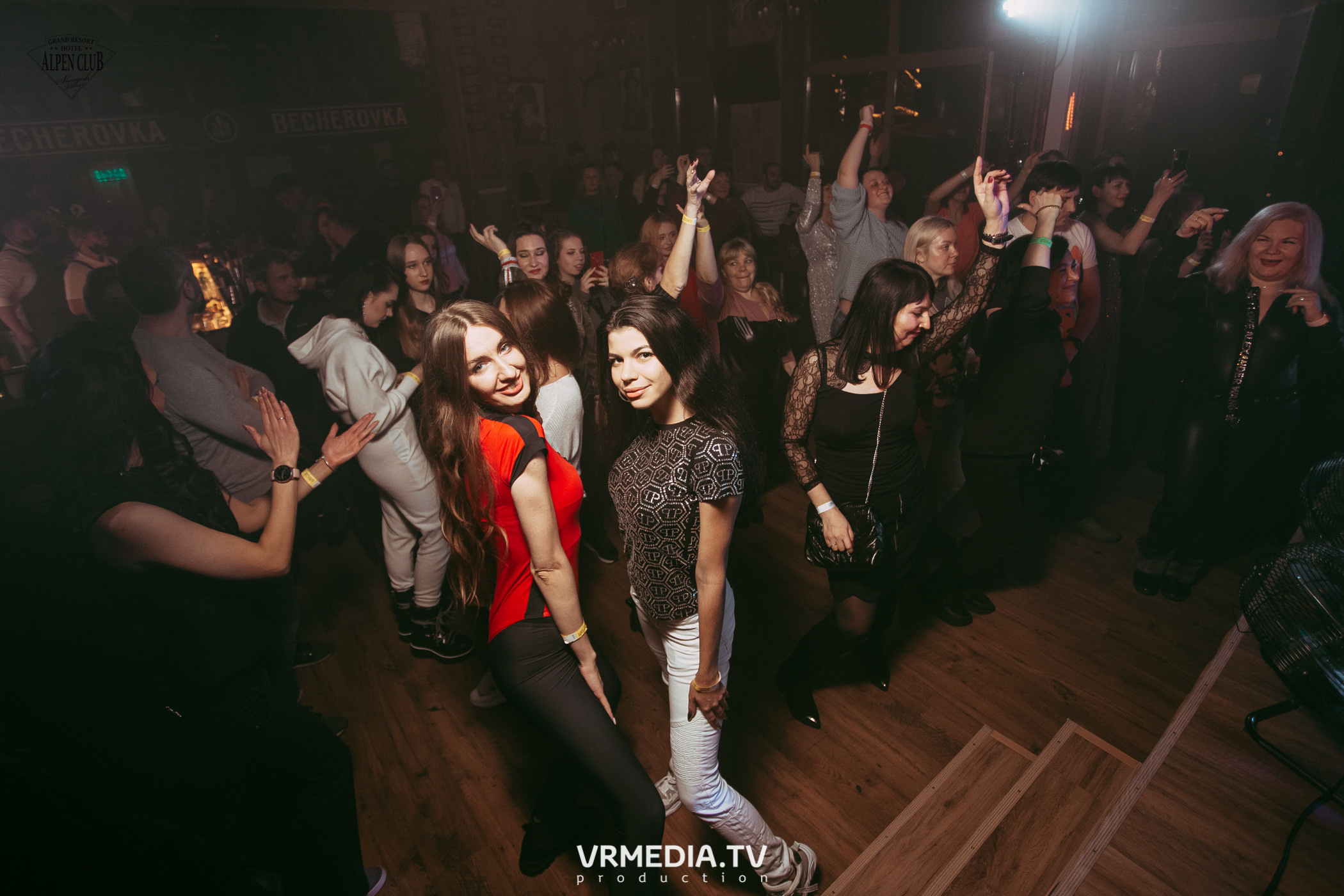 День Рождения Alpen Club. Оксана Ковалевская KRASKI