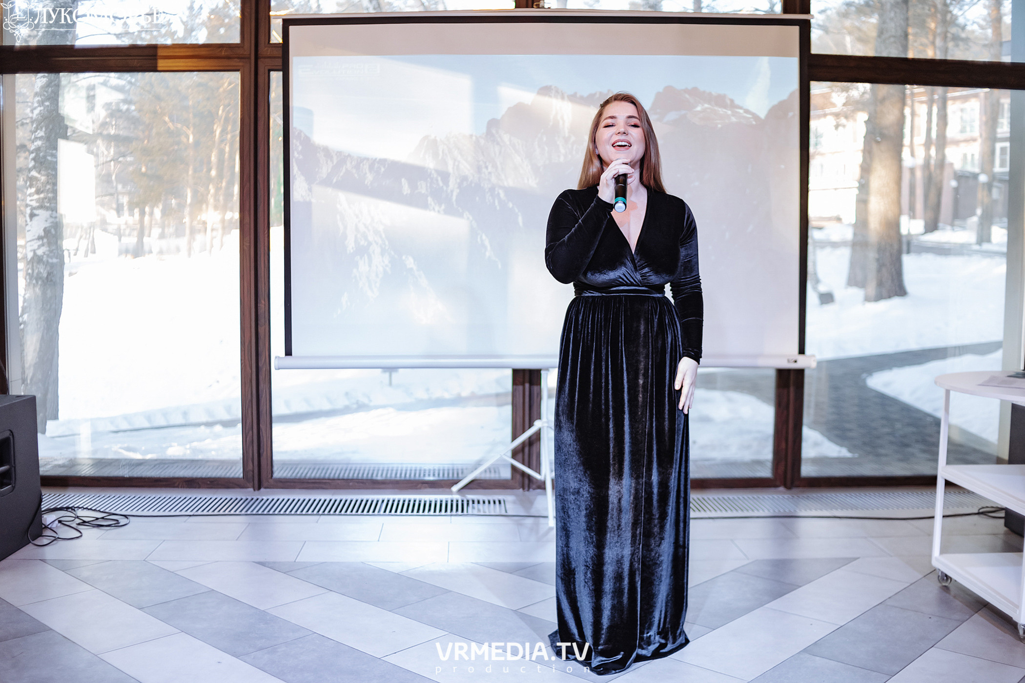 Фотовыставка «Своим взглядом» в эко-отеле «Лукоморье»